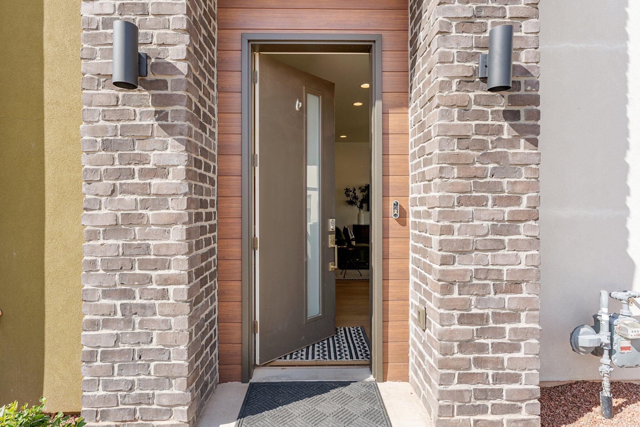 BLOOMINGTON VAC VILLAS - Residential