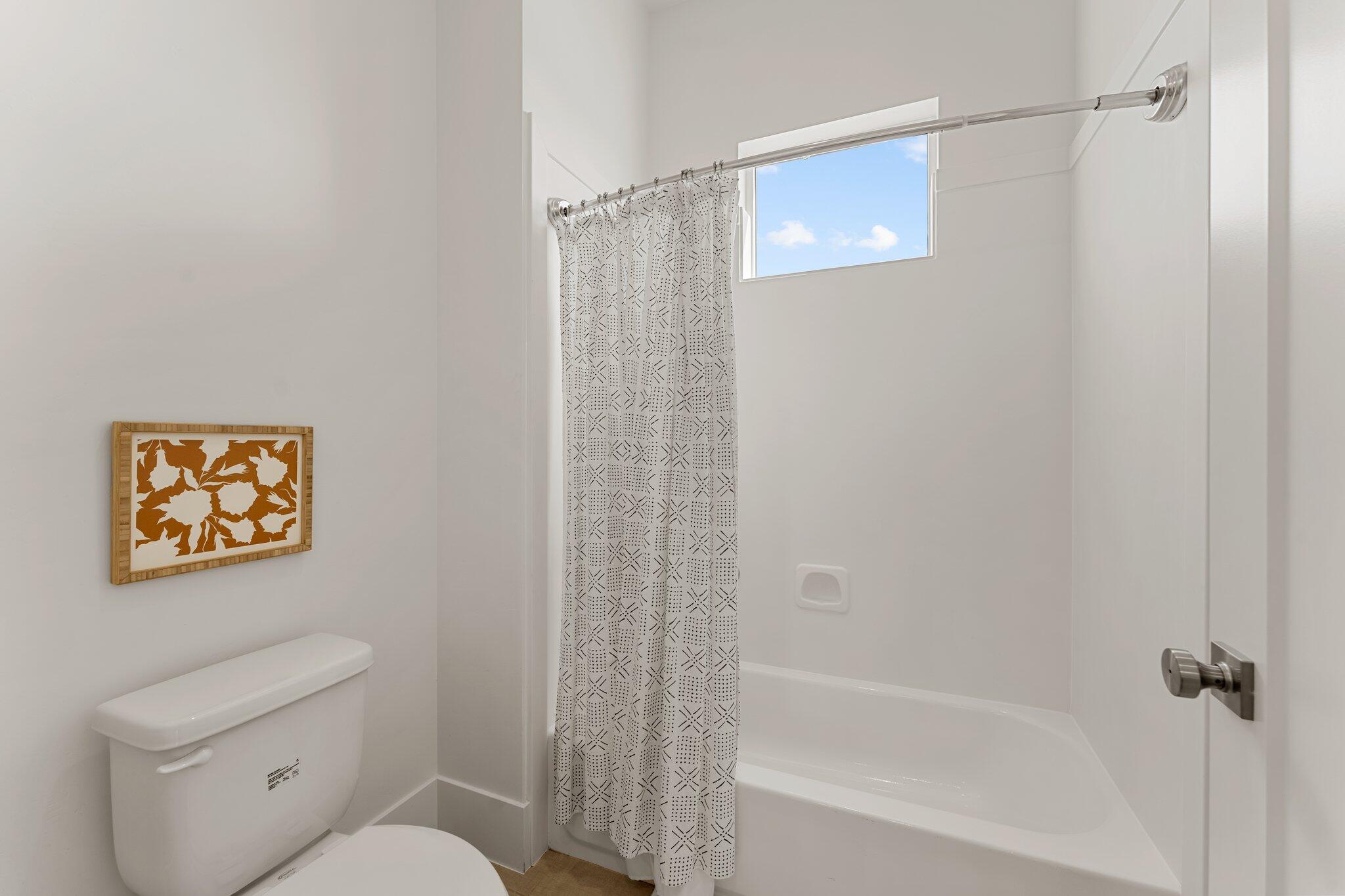 BLOOMINGTON VAC VILLAS - Residential