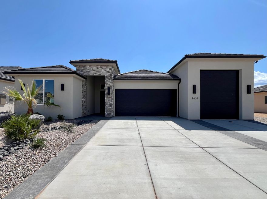QUICK MOVE IN!! Check out this single level 2532 sq ft 4 bedroom 3 bath 3 car with RV/Boat garage ( 33'10'' deep 10'x12' door). Beautiful finishes throughout with 12' ceilings in great room and kitchen. This home backs to the green space of Sunrise Valley Park. Riverbend is a Dixie Power community. Call or text for additional details.