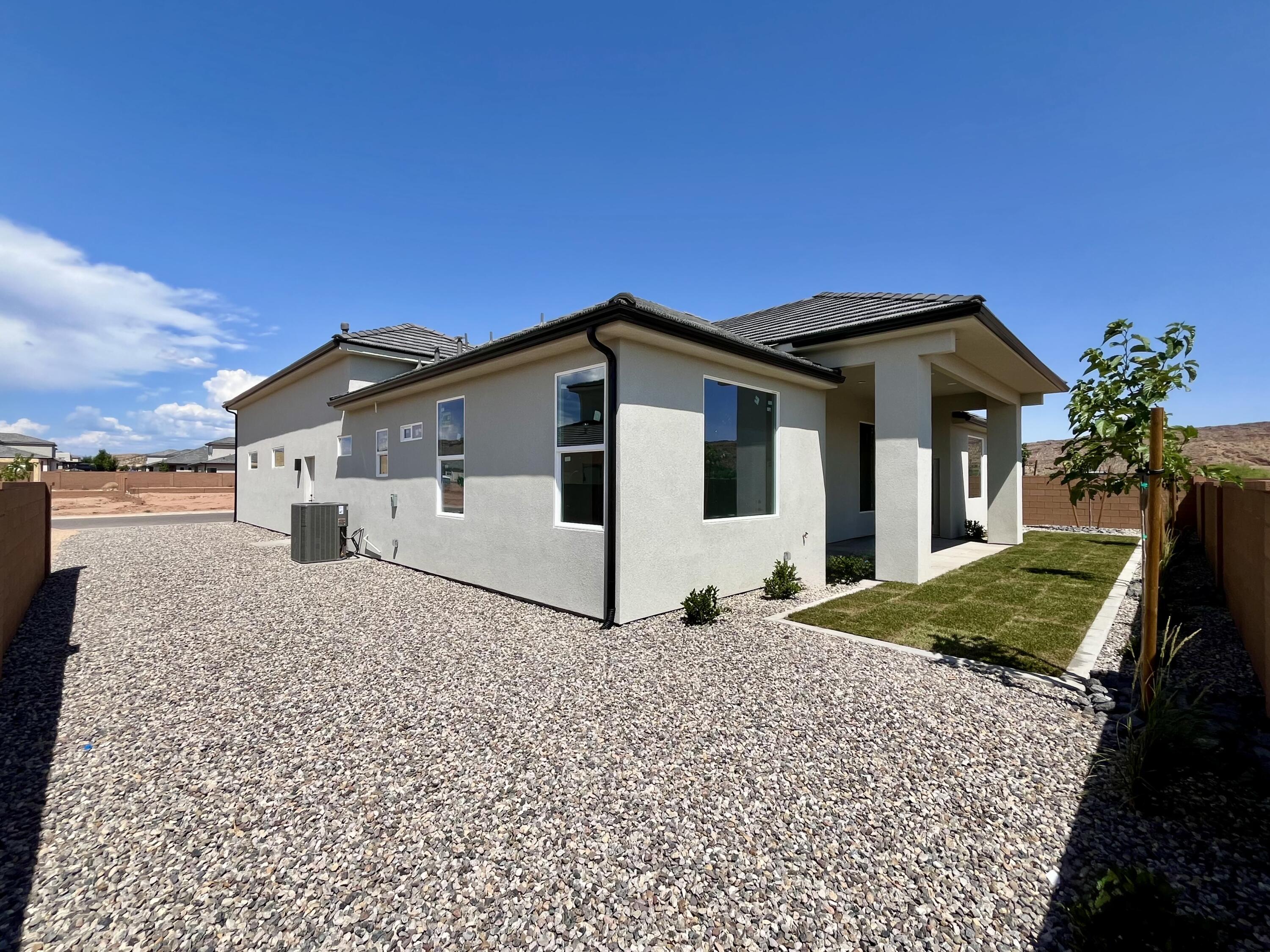 RIVERBEND AT SUNRISE VALLEY - Residential