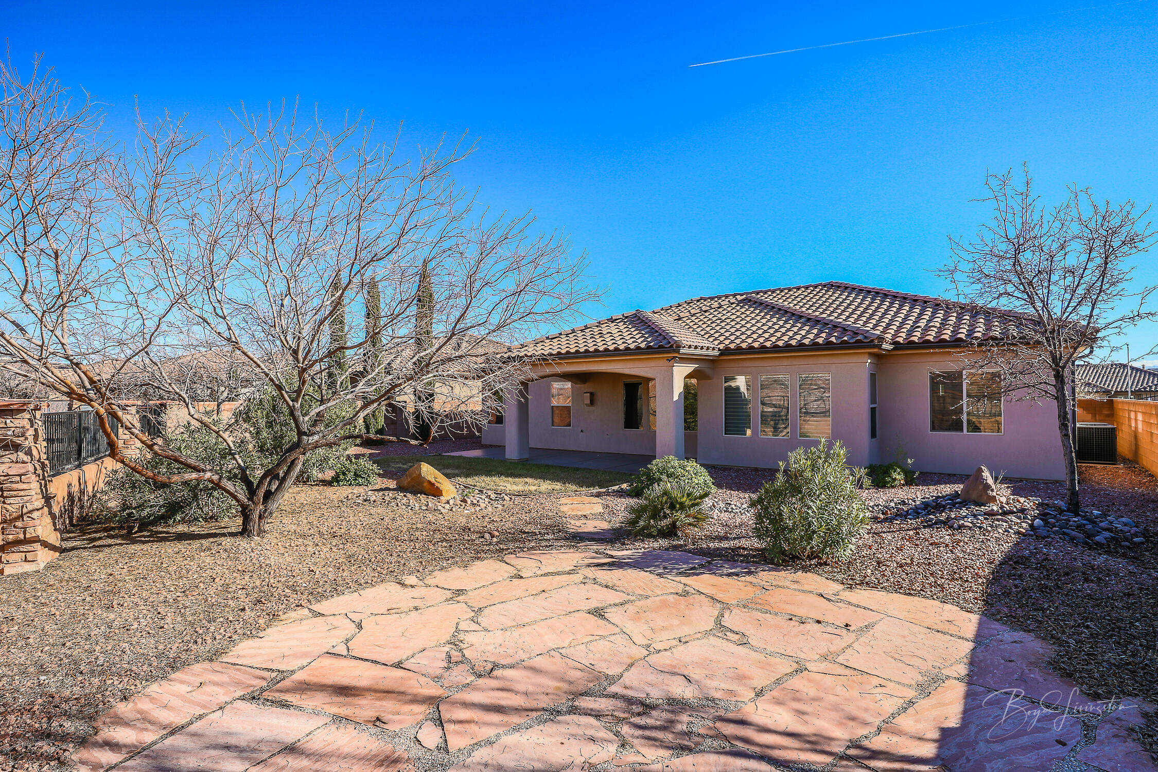 SIENNA HEIGHTS - Residential