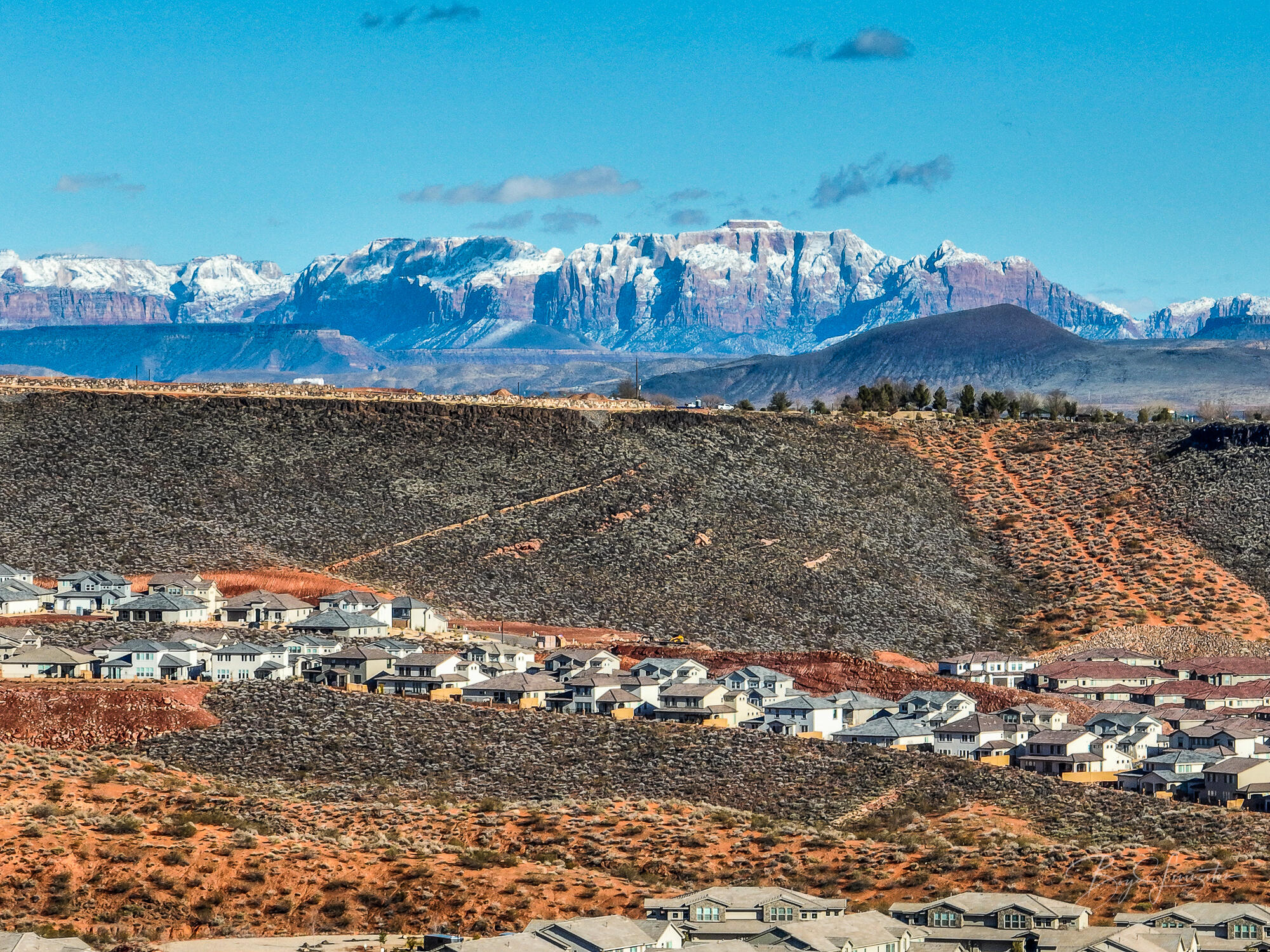 SIENNA HEIGHTS - Residential