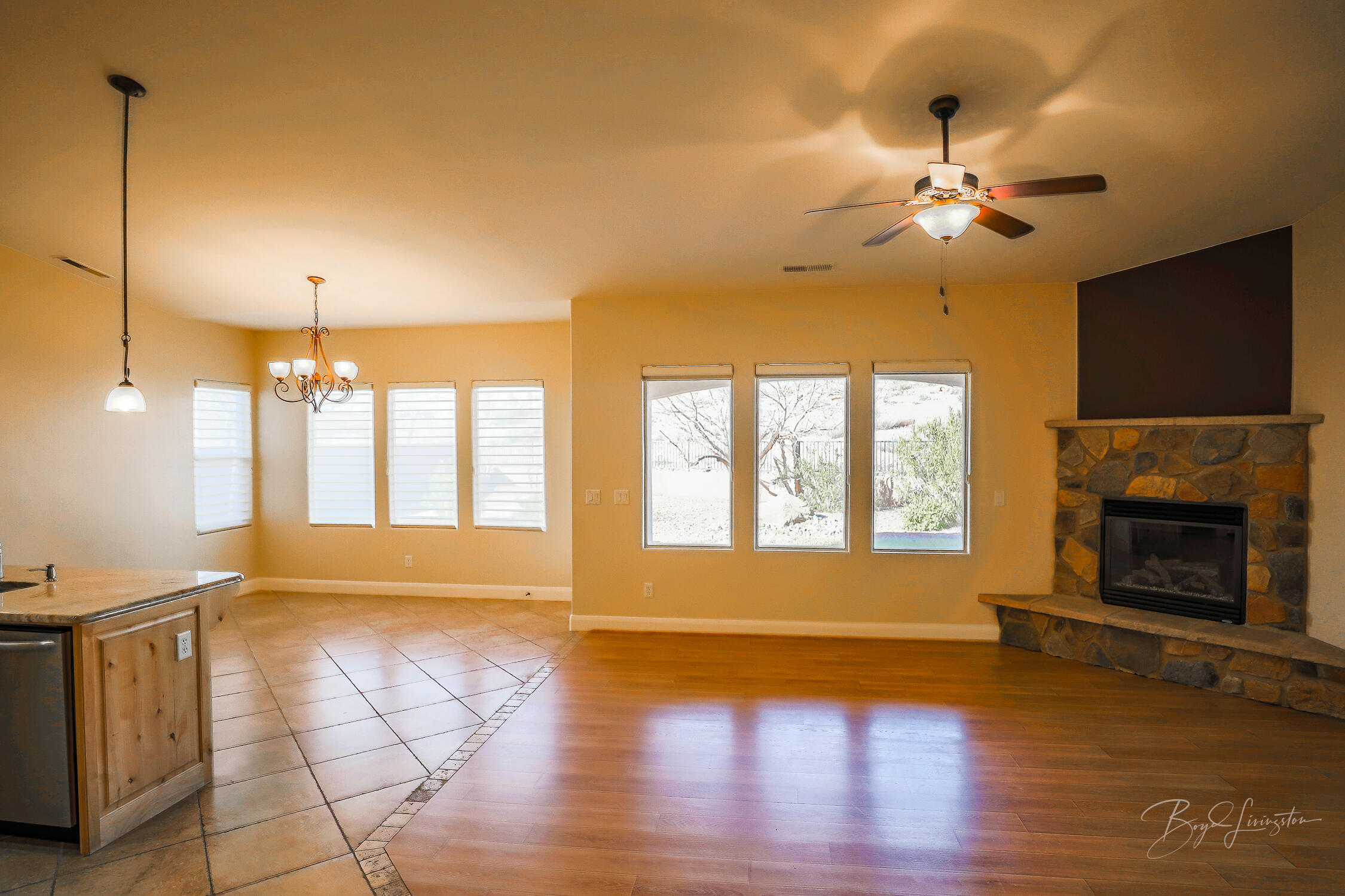 SIENNA HEIGHTS - Residential