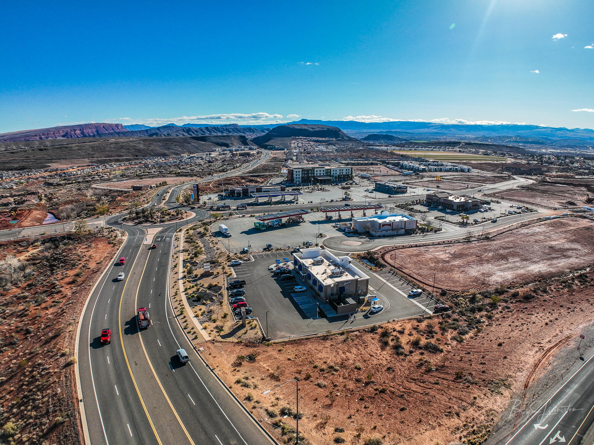 SIENNA HEIGHTS - Residential