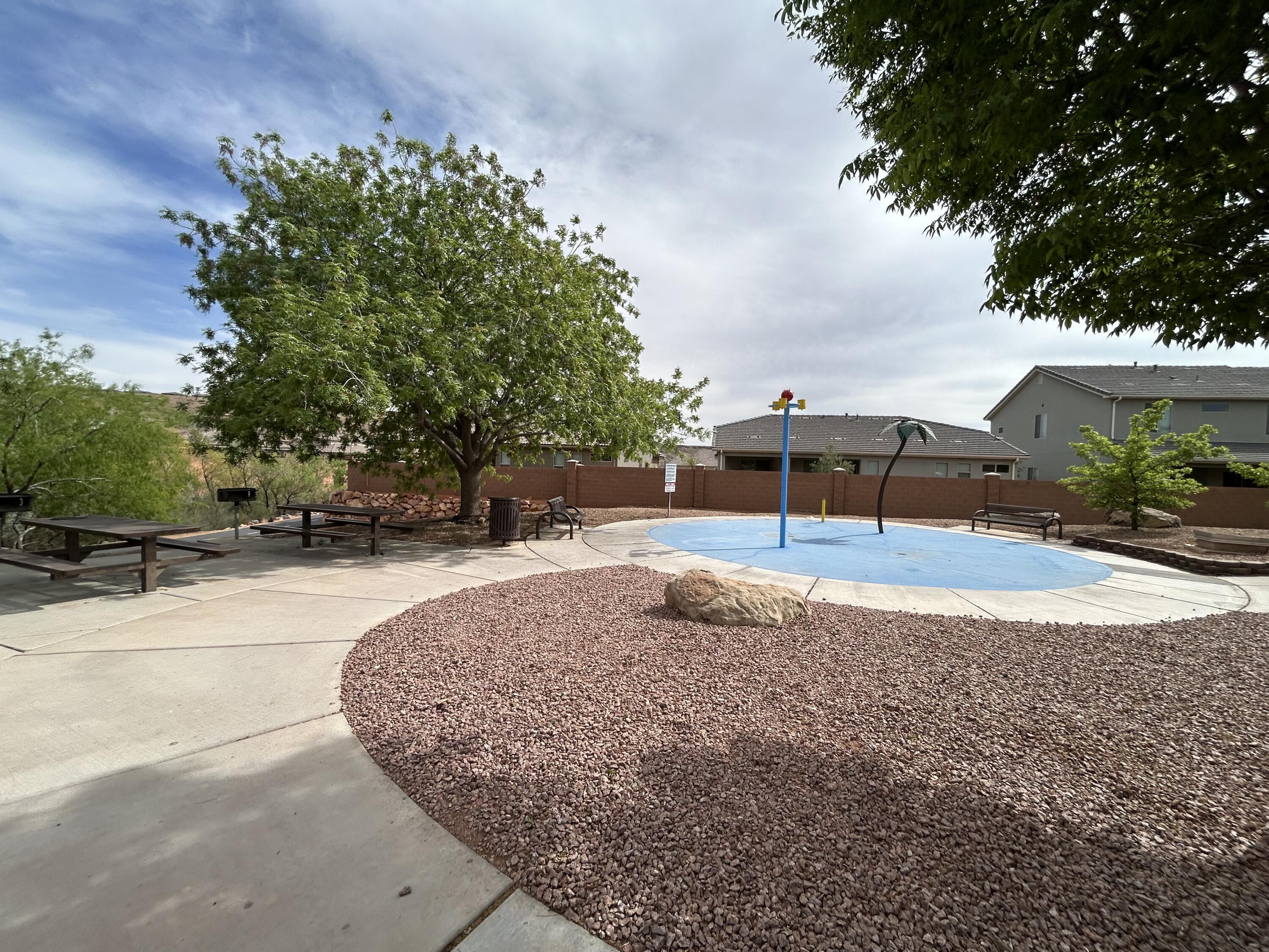 SIENNA HEIGHTS - Residential