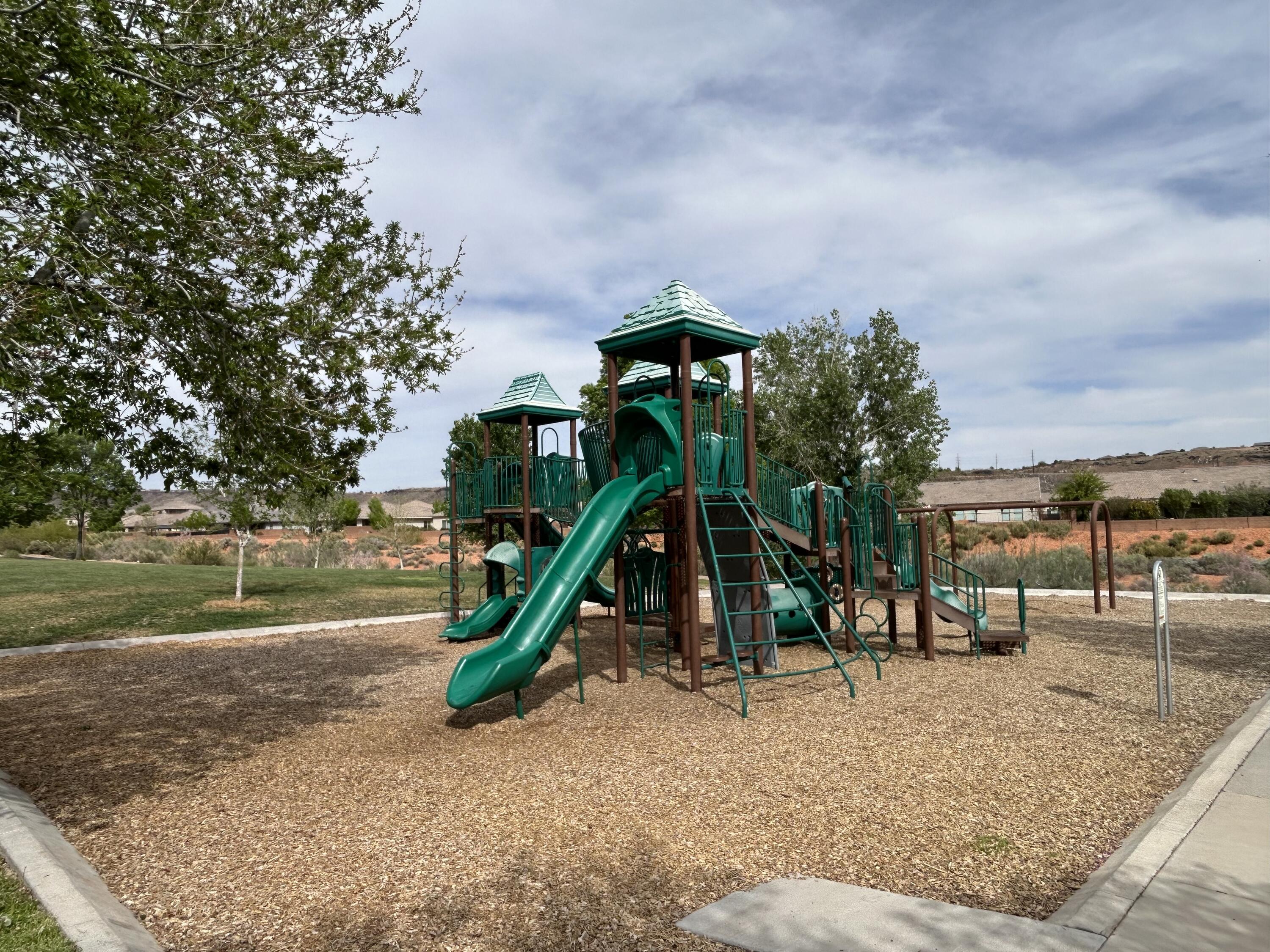 SIENNA HEIGHTS - Residential