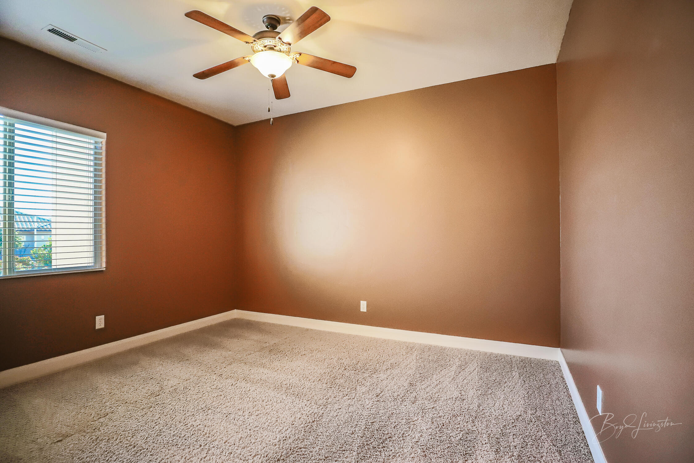 SIENNA HEIGHTS - Residential