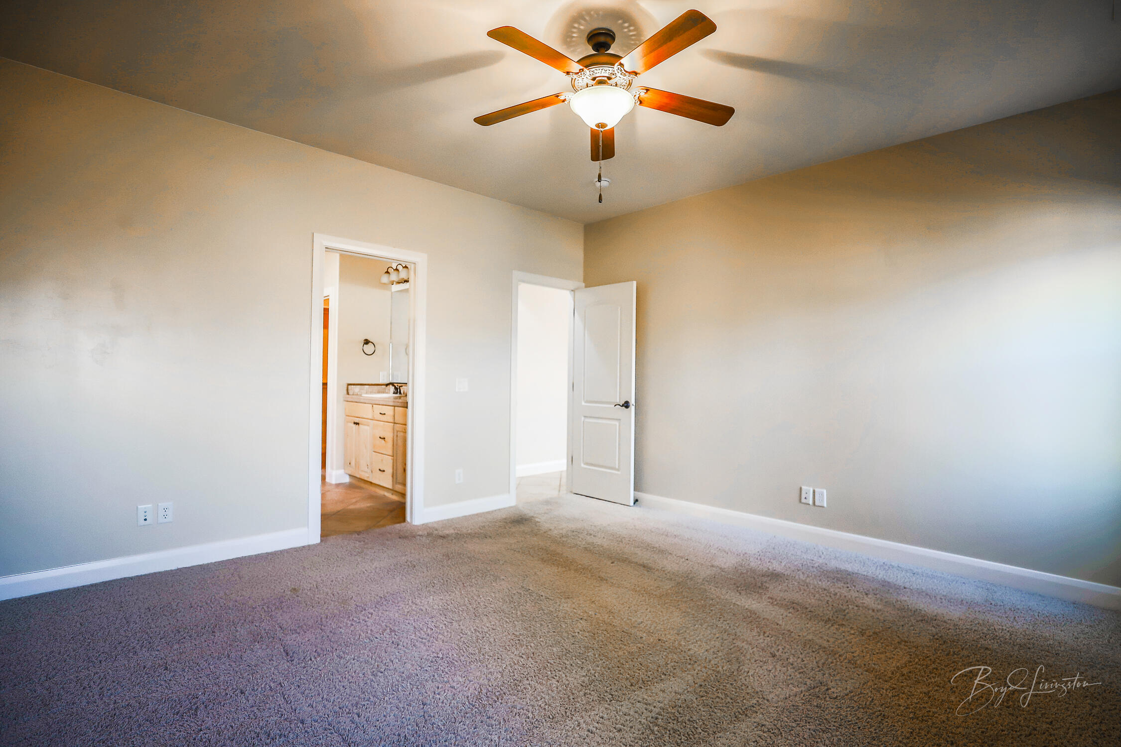 SIENNA HEIGHTS - Residential