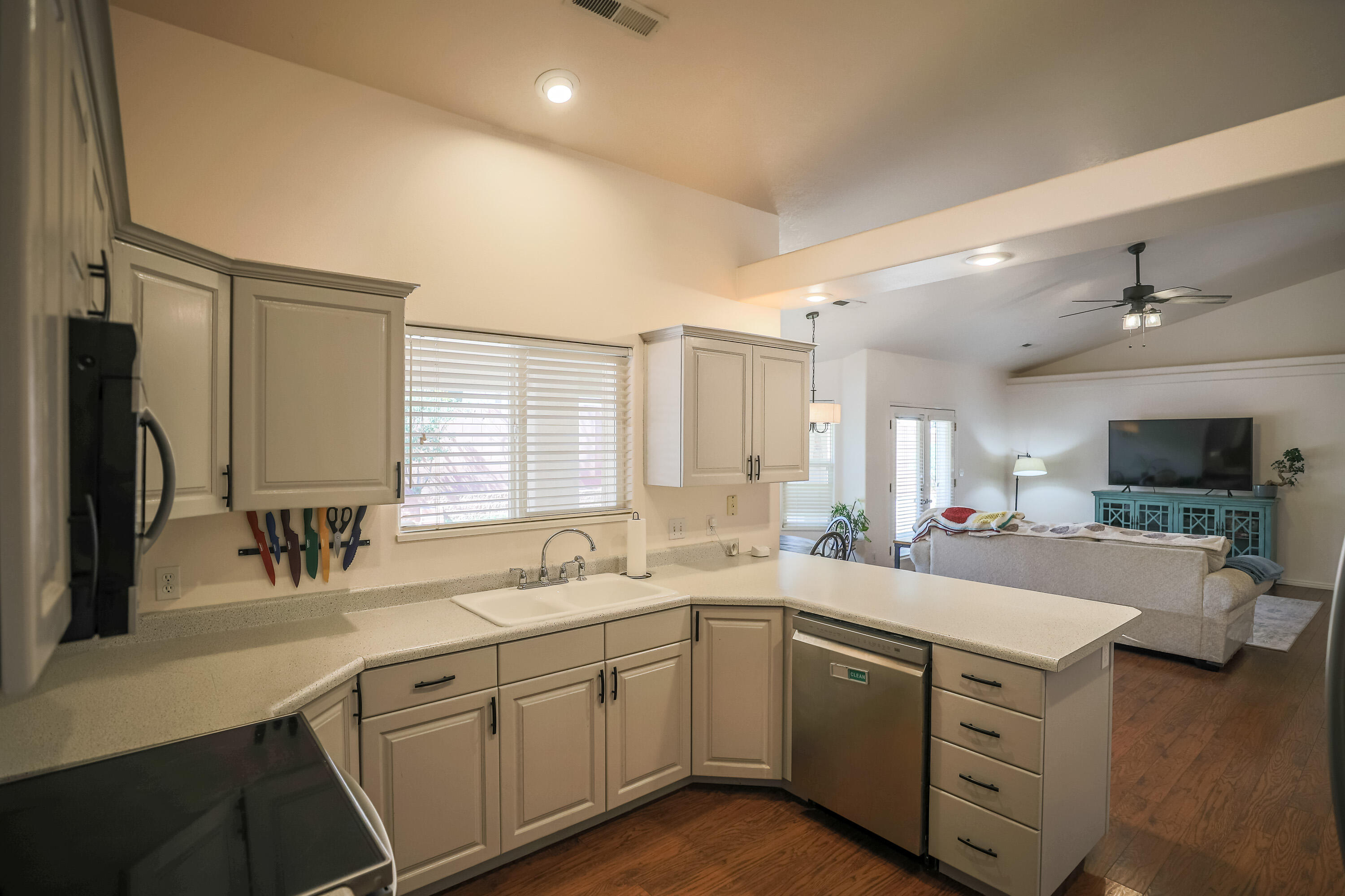 SANTA CLARA HEIGHTS - Residential