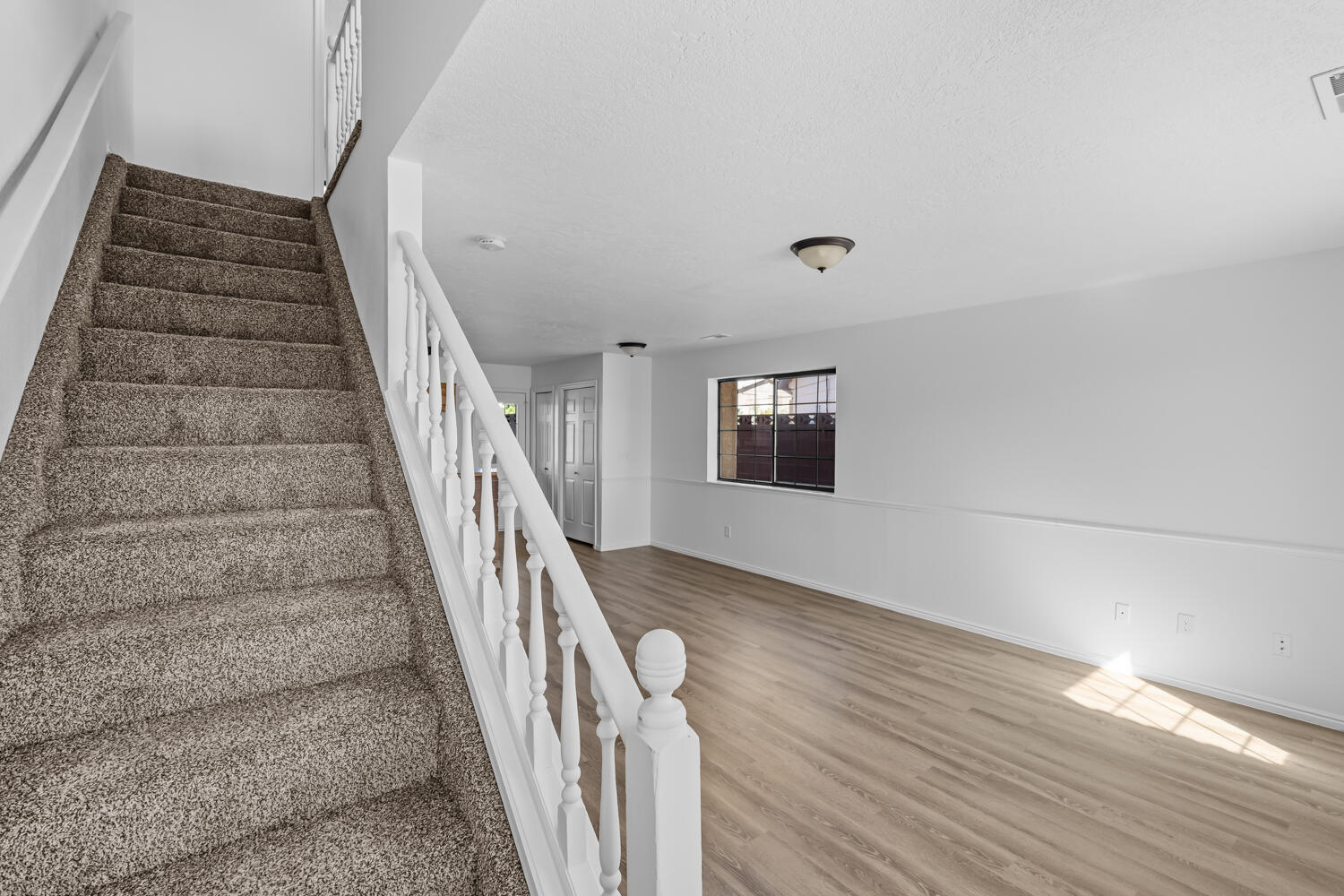 COLOR VIEW TOWNHOMES - Residential