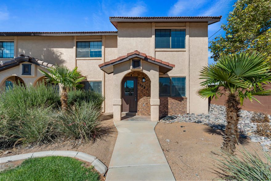 Welcome home to your beautifully updated St. George townhome! This desirable end unit offers privacy, natural light, and modern updates throughout-new flooring, fresh paint, updated lighting, and brand-new kitchen appliances. Perfectly situated near local shops, restaurants, and outdoor recreation, it's the ideal blend of comfort, convenience, and low-maintenance living.