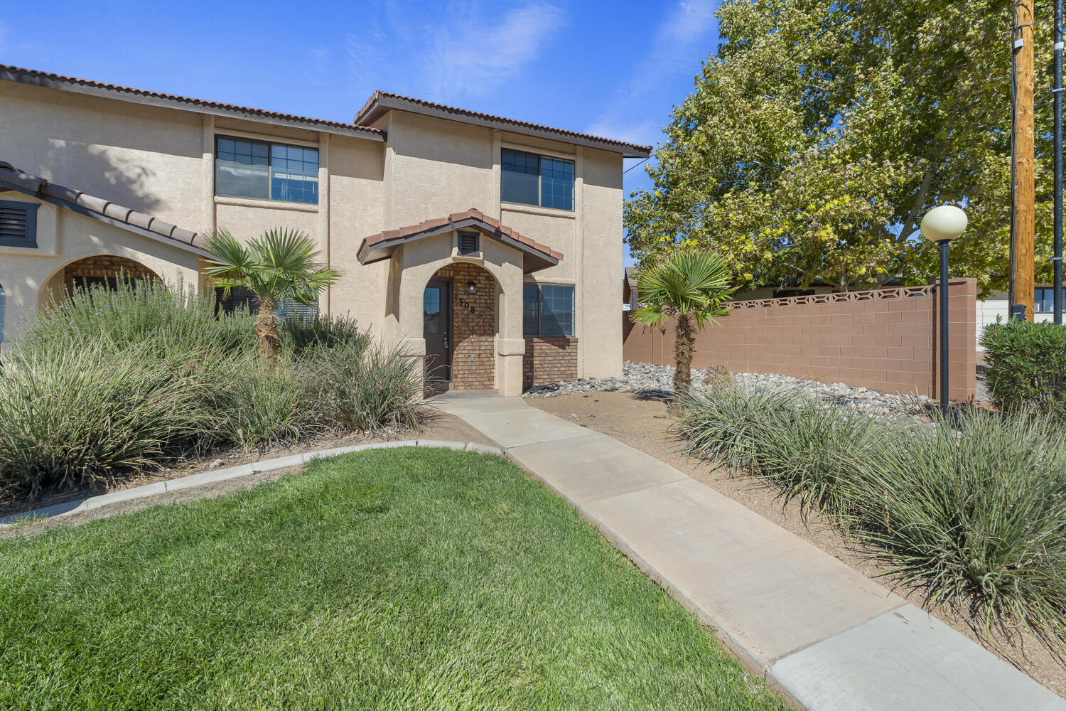 COLOR VIEW TOWNHOMES - Residential