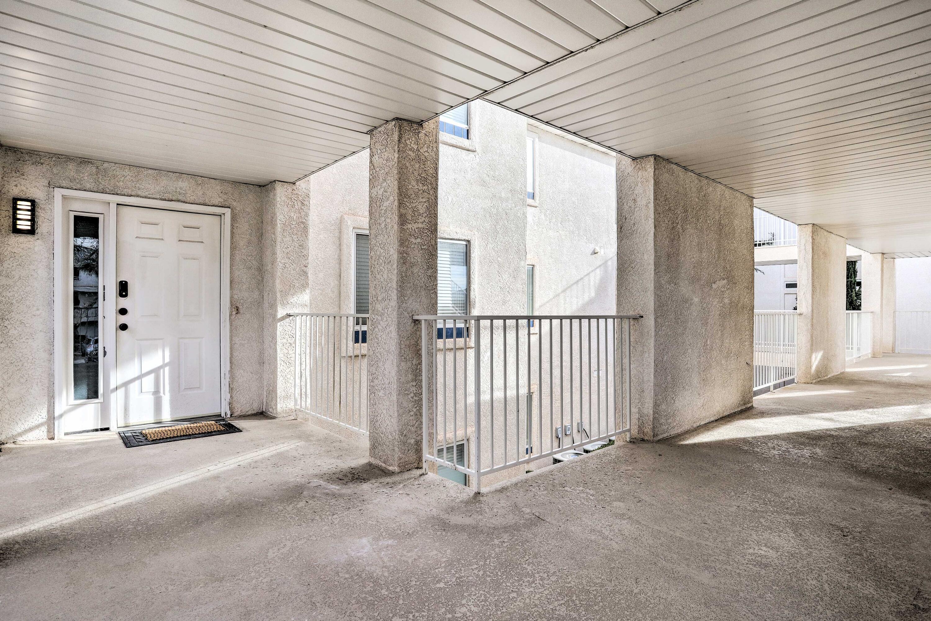 LAS PALMAS RESORT CONDOS - Residential