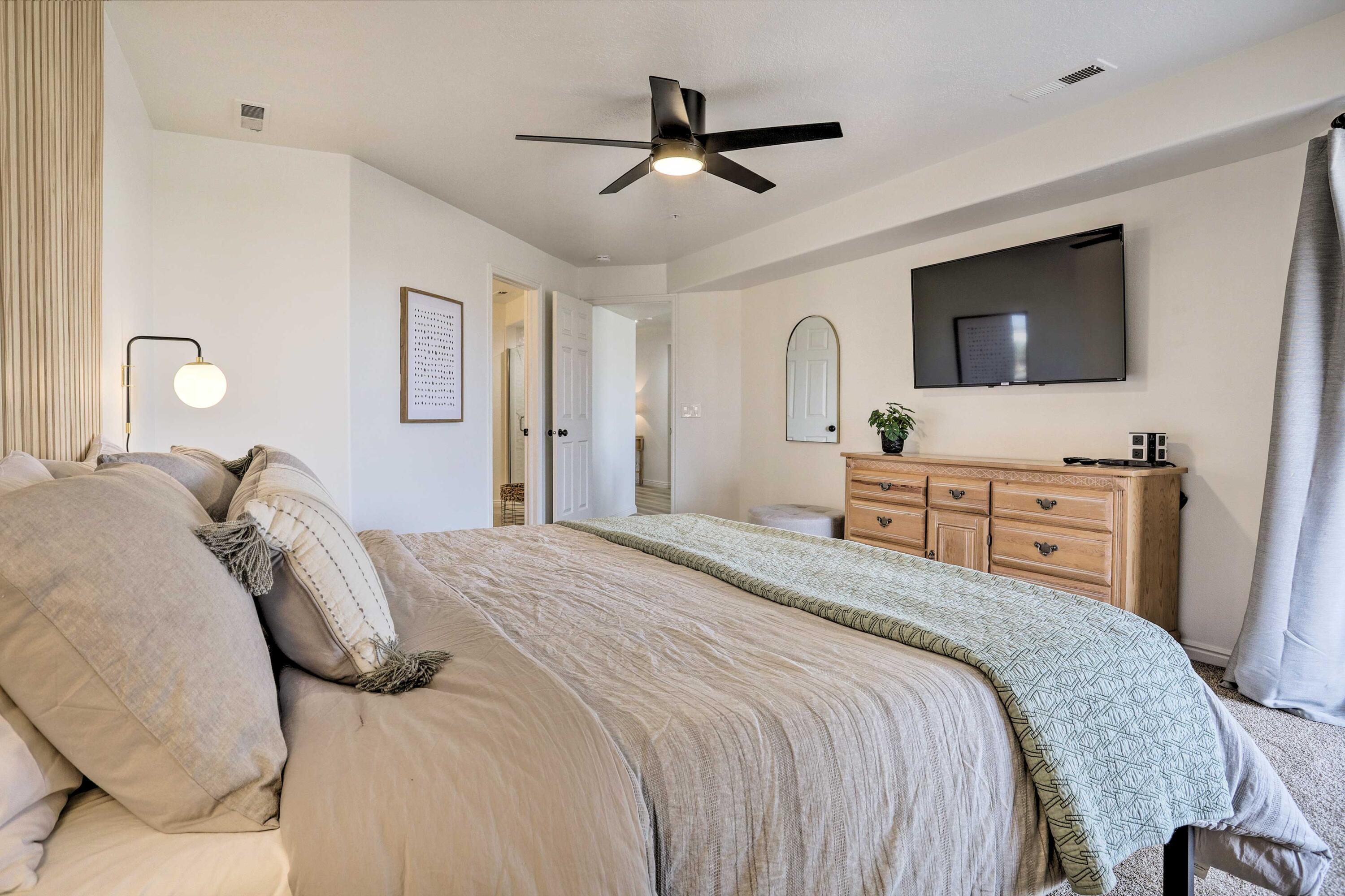 LAS PALMAS RESORT CONDOS - Residential