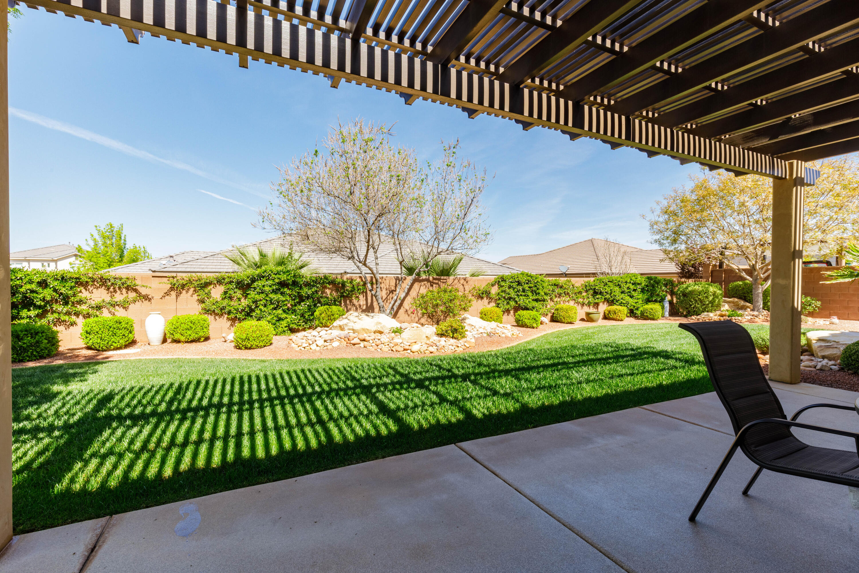 REDWOOD ESTATES - Residential