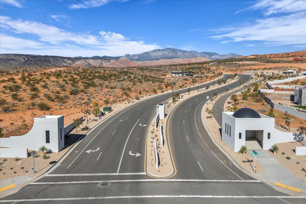 SOLENTE VILLAGE - Residential