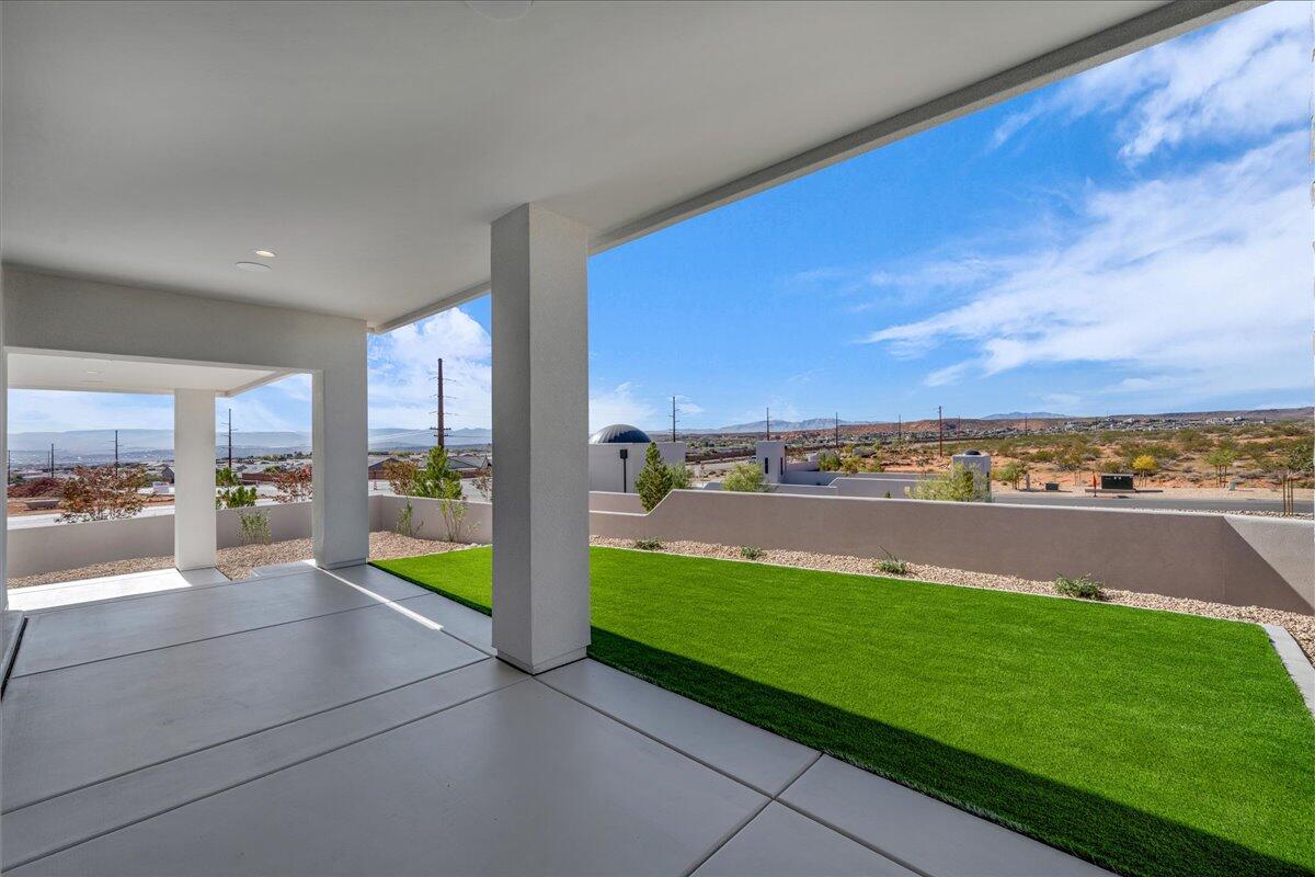 SOLENTE VILLAGE - Residential