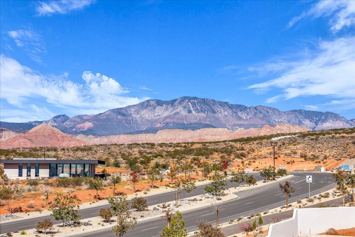 SOLENTE VILLAGE - Residential