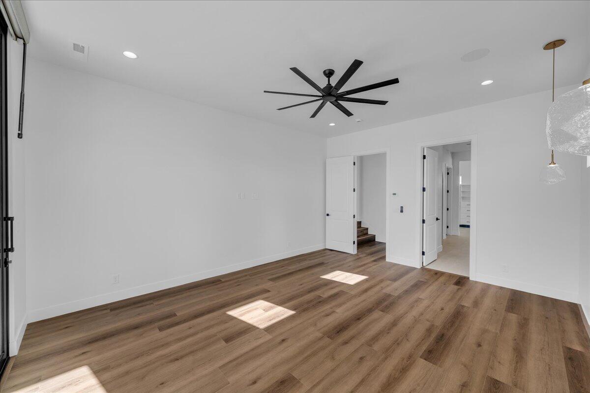 SOLENTE VILLAGE - Residential