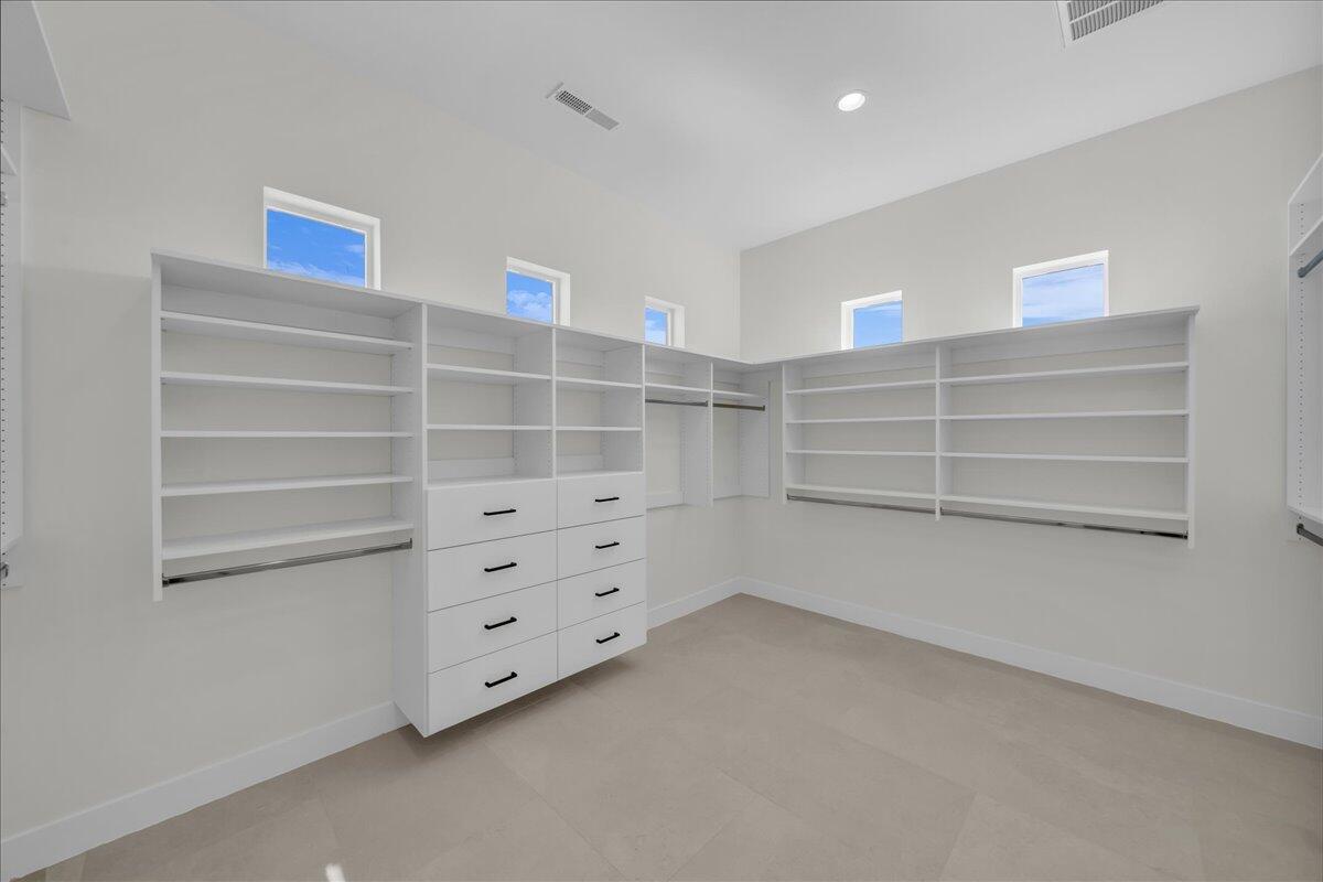 SOLENTE VILLAGE - Residential