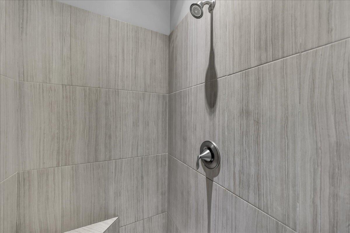 DIXIE SPRINGS - Residential