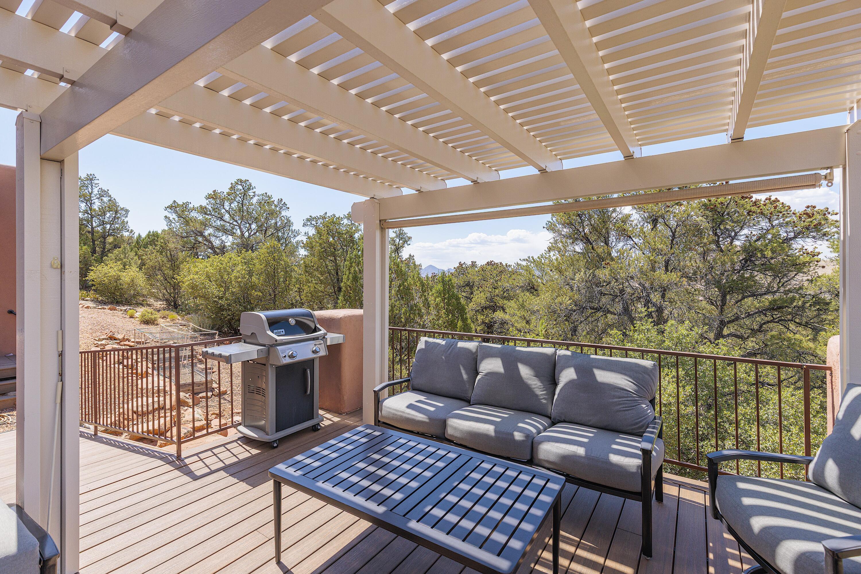 PINION HILLS - Residential