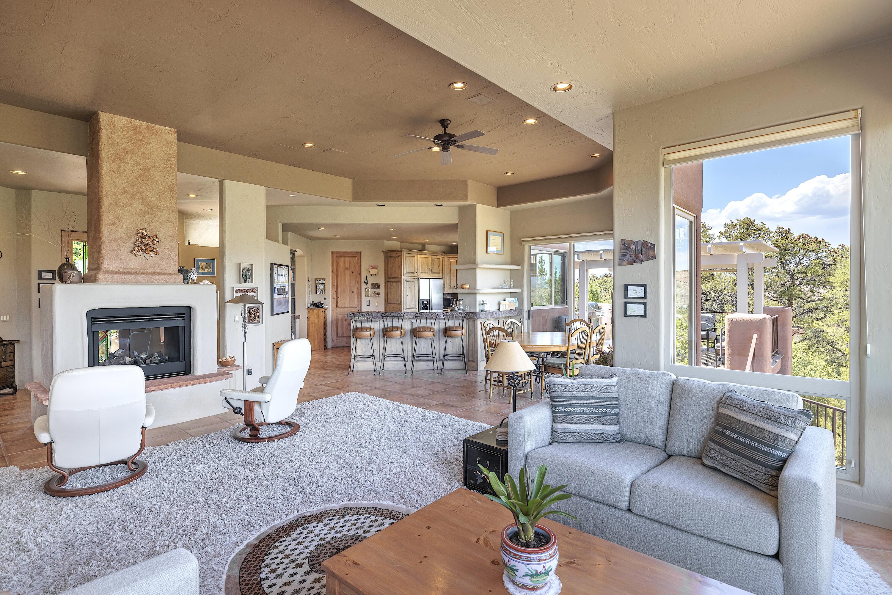 PINION HILLS - Residential