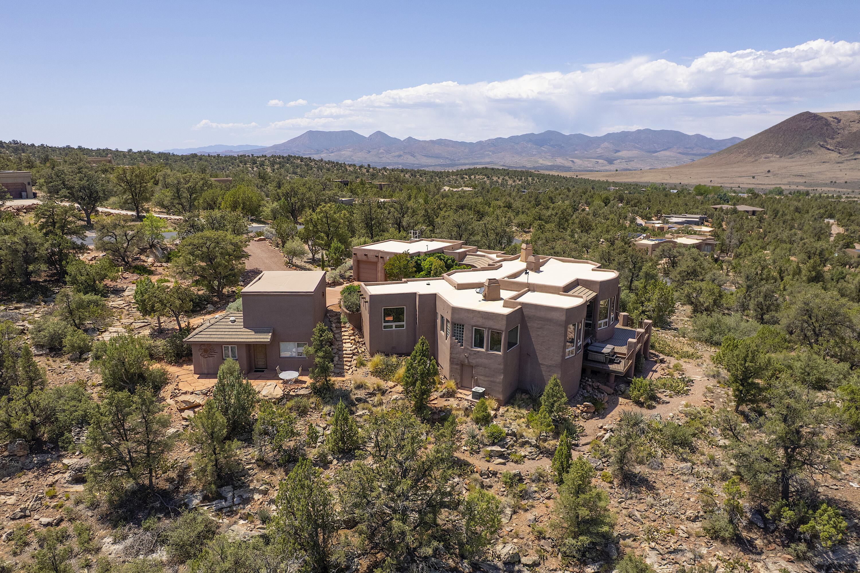 PINION HILLS - Residential