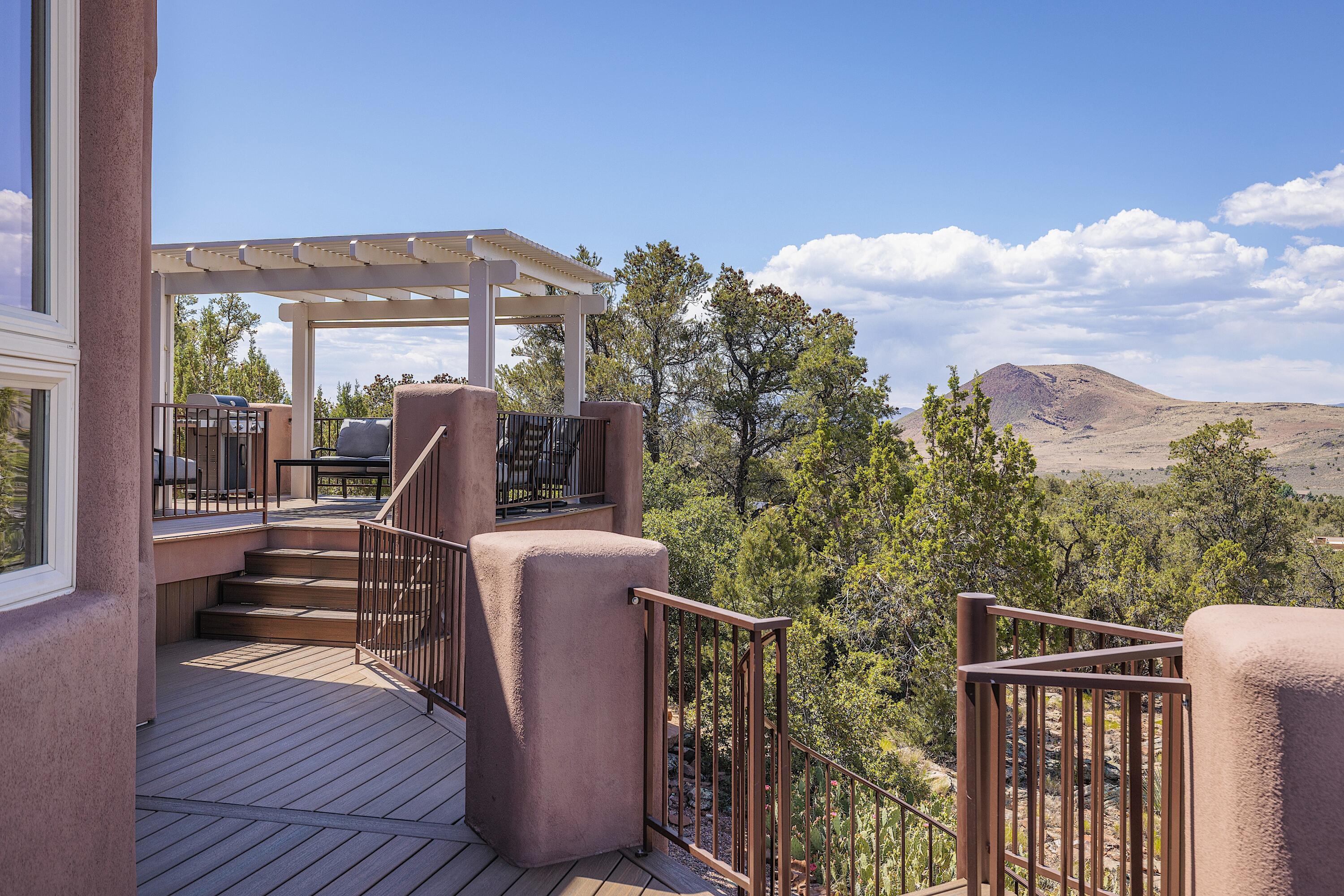 PINION HILLS - Residential