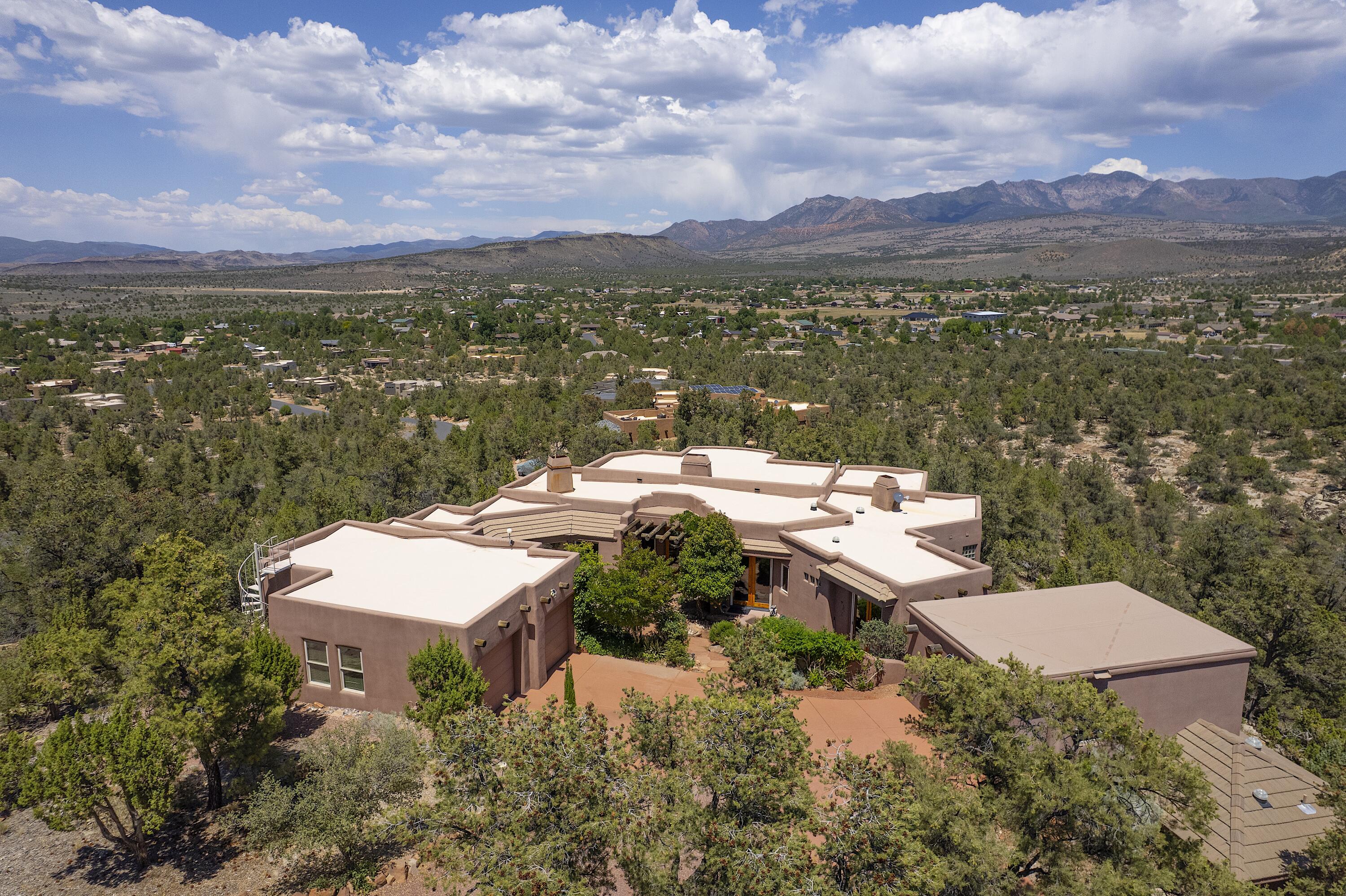 PINION HILLS - Residential