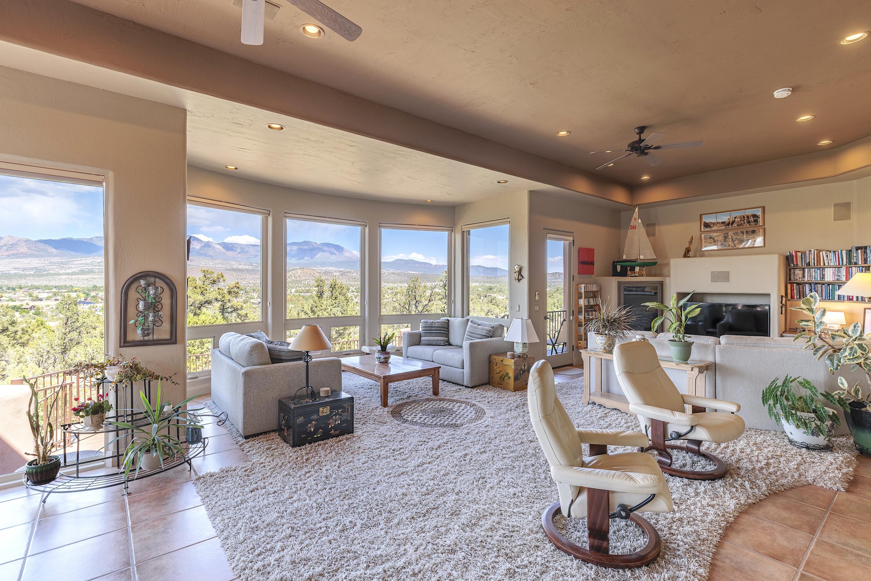 PINION HILLS - Residential