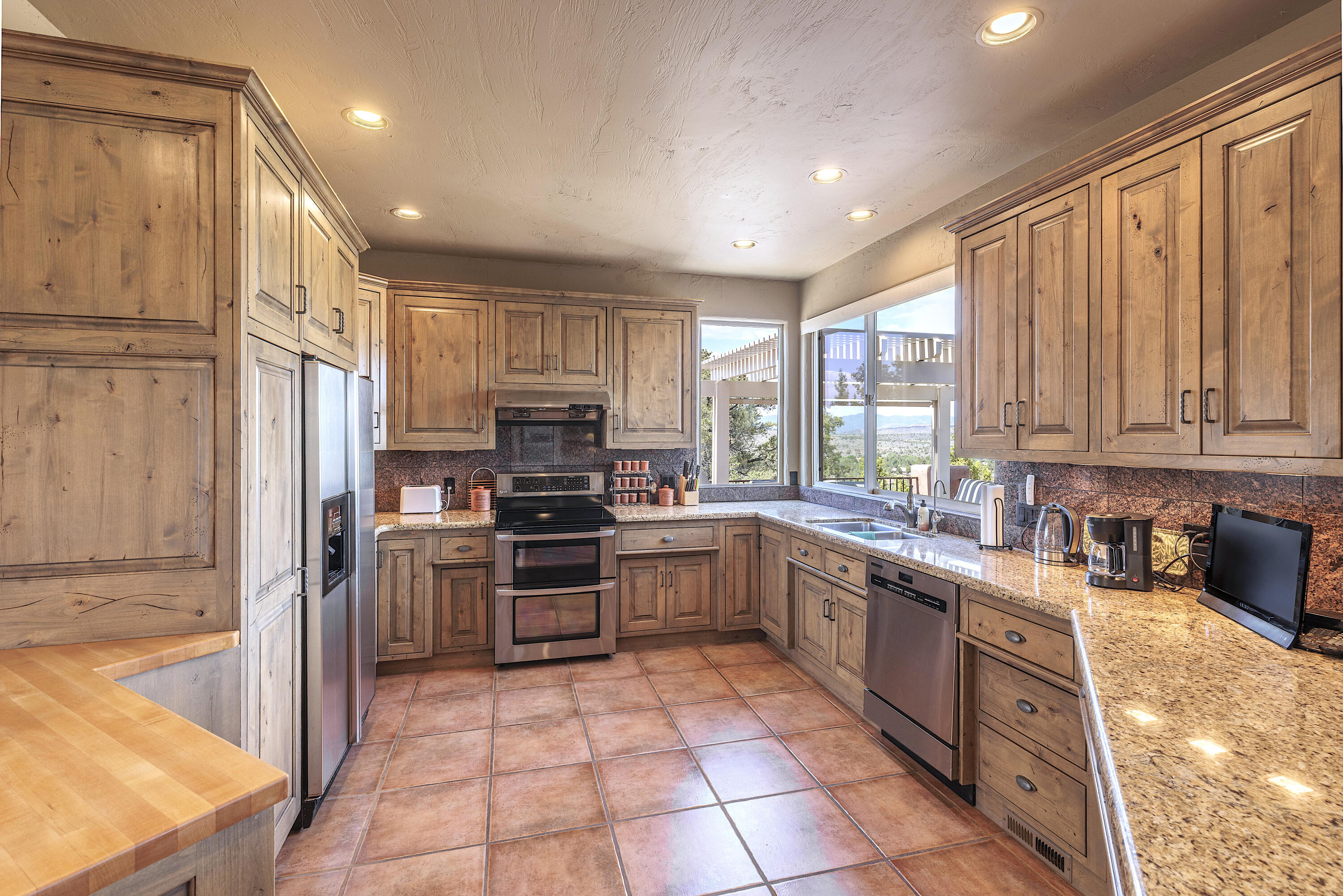 PINION HILLS - Residential