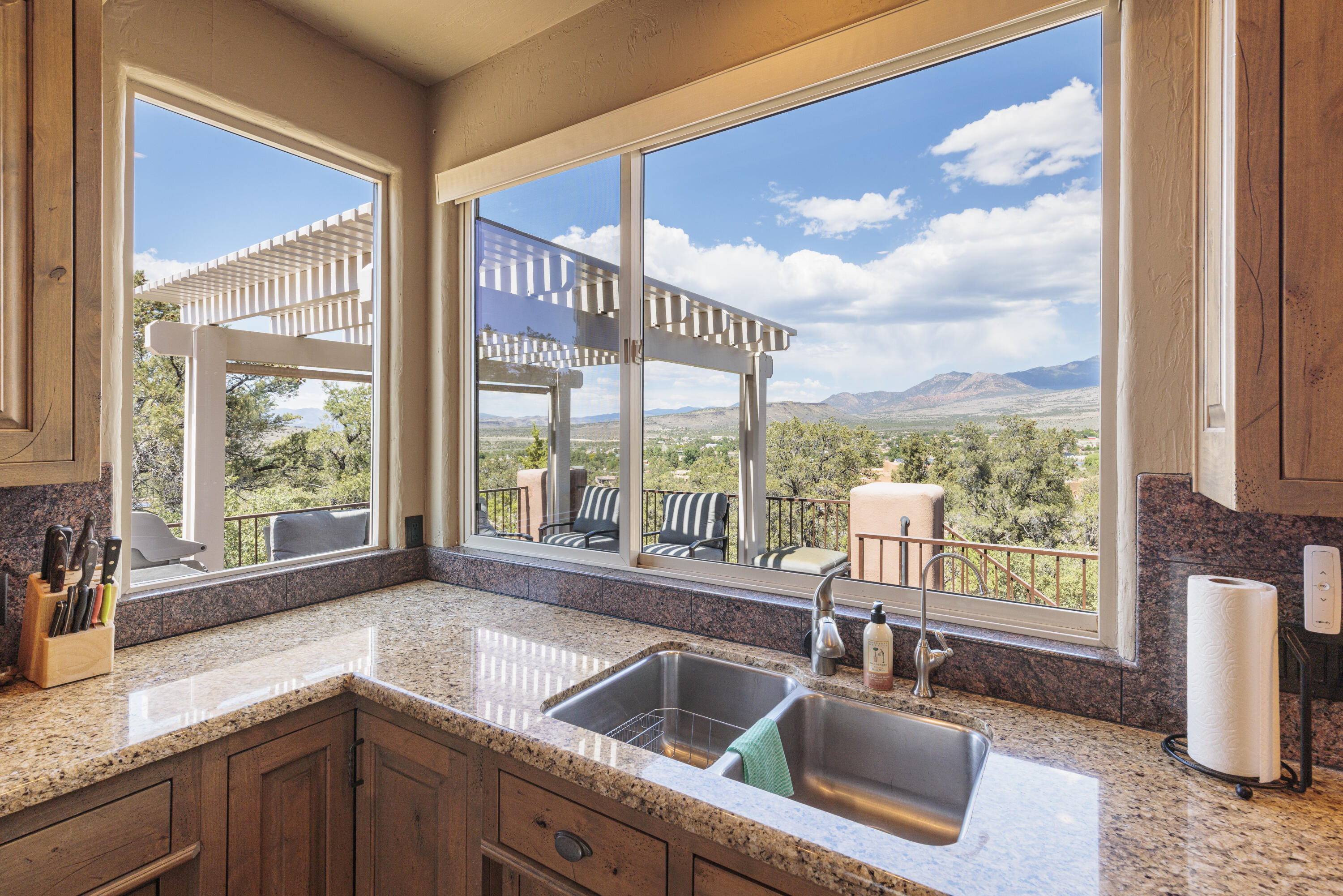 PINION HILLS - Residential