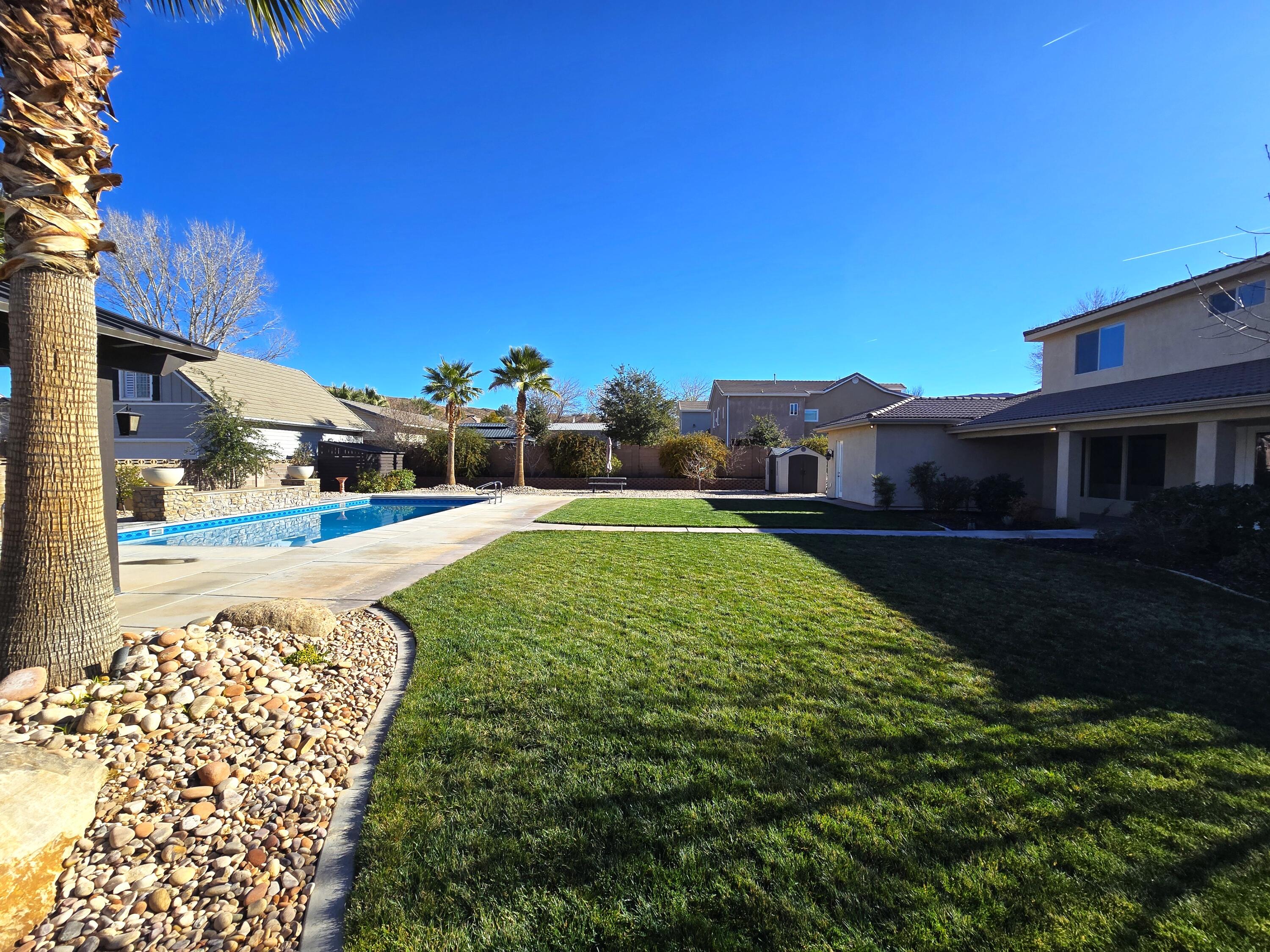 MAJESTIC VIEW - Residential