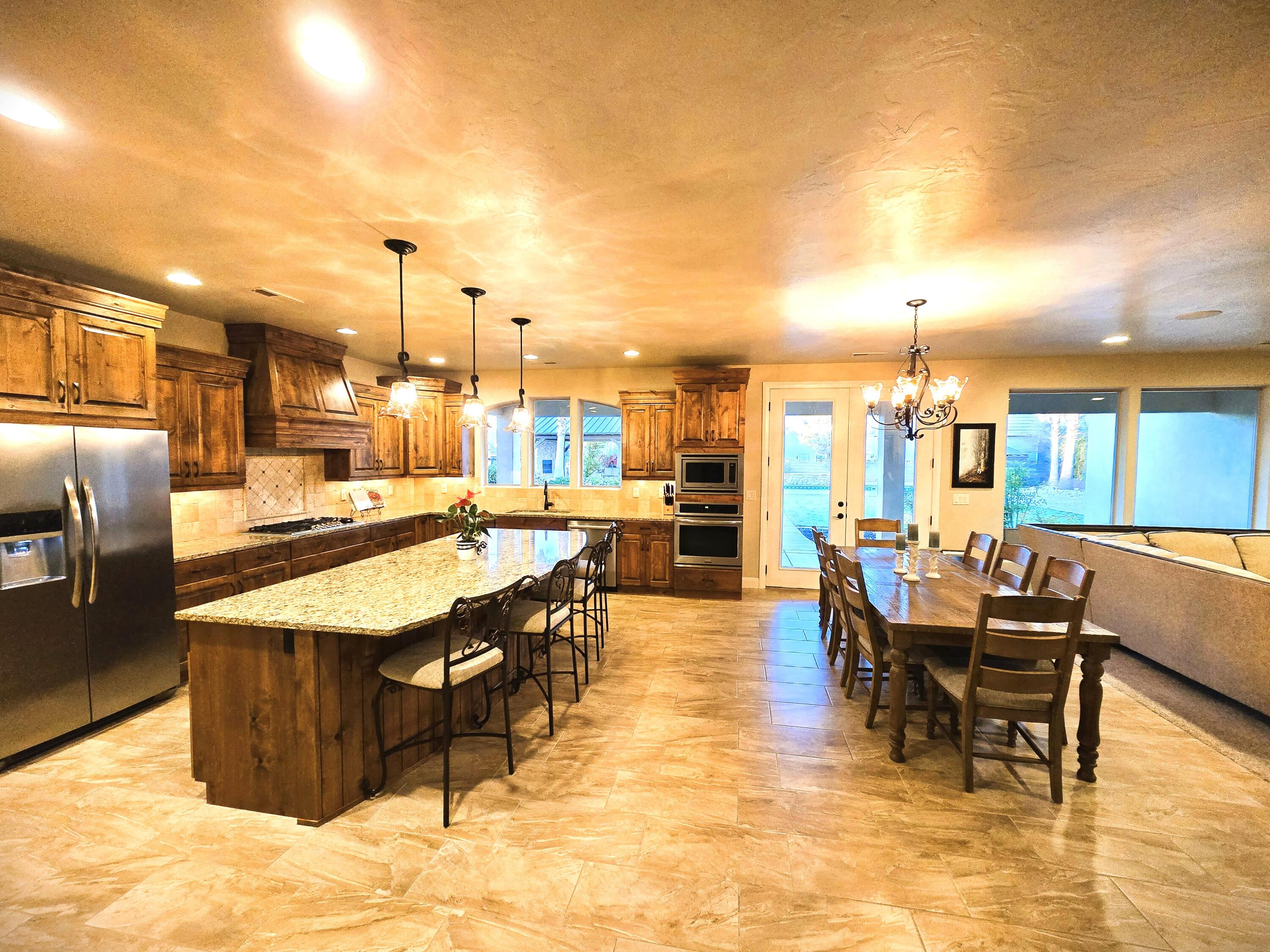 MAJESTIC VIEW - Residential