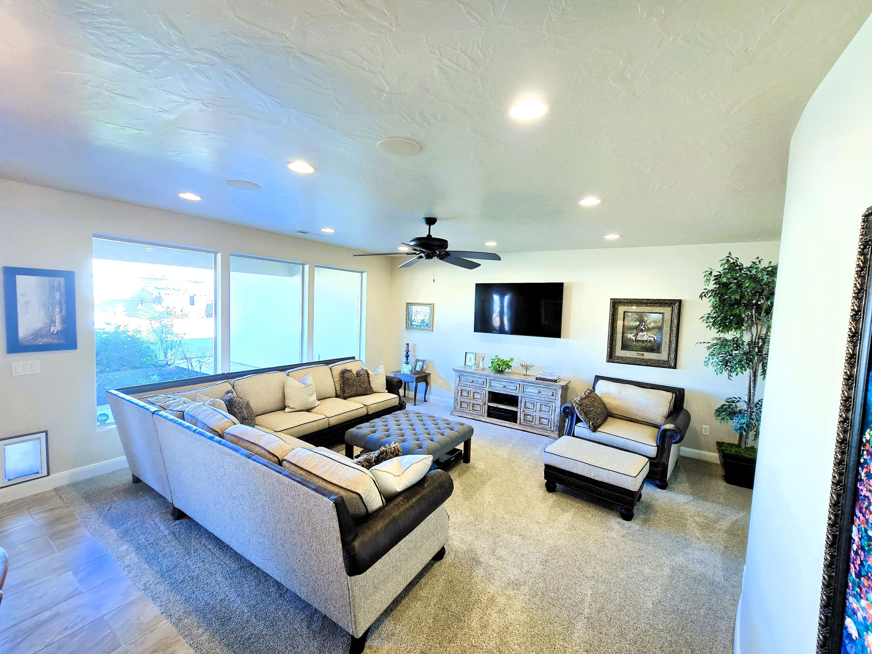 MAJESTIC VIEW - Residential