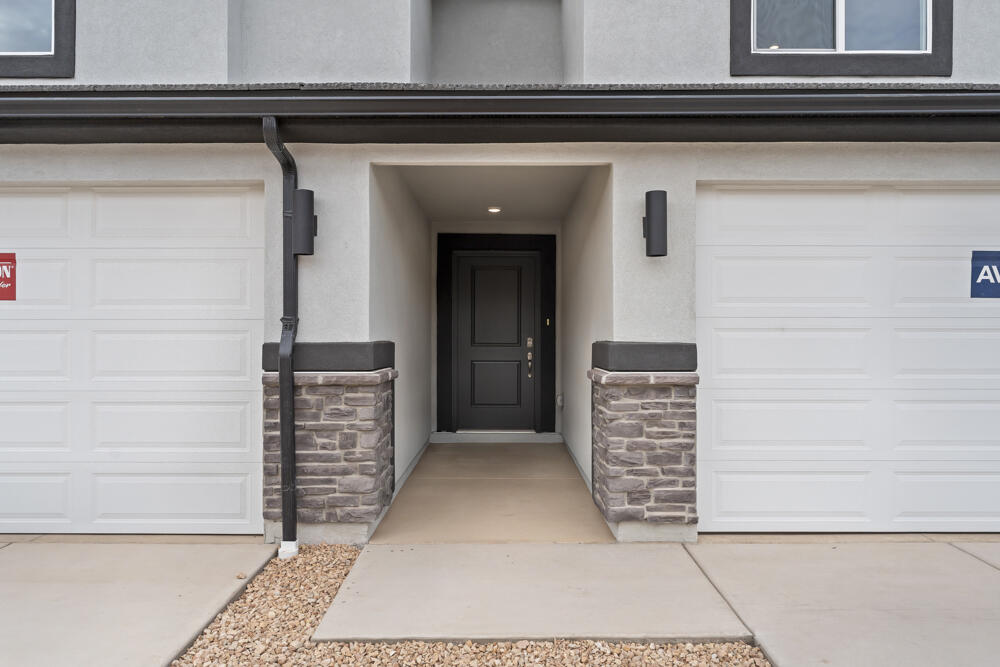 LAVENDER CANYON AT LONG VALLEY - Residential