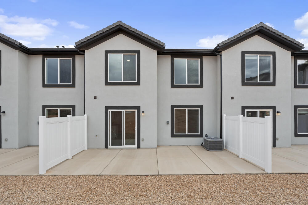 LAVENDER CANYON AT LONG VALLEY - Residential