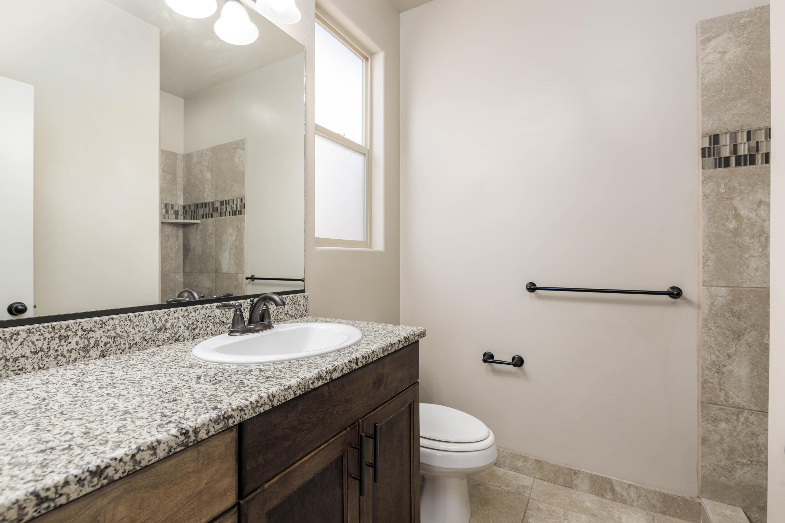 IVY WOOD - Residential