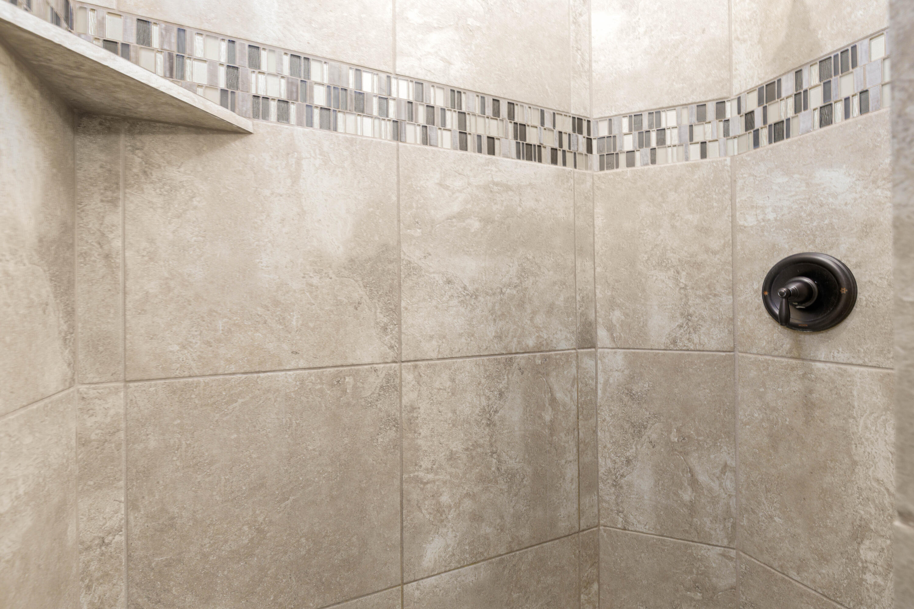 IVY WOOD - Residential