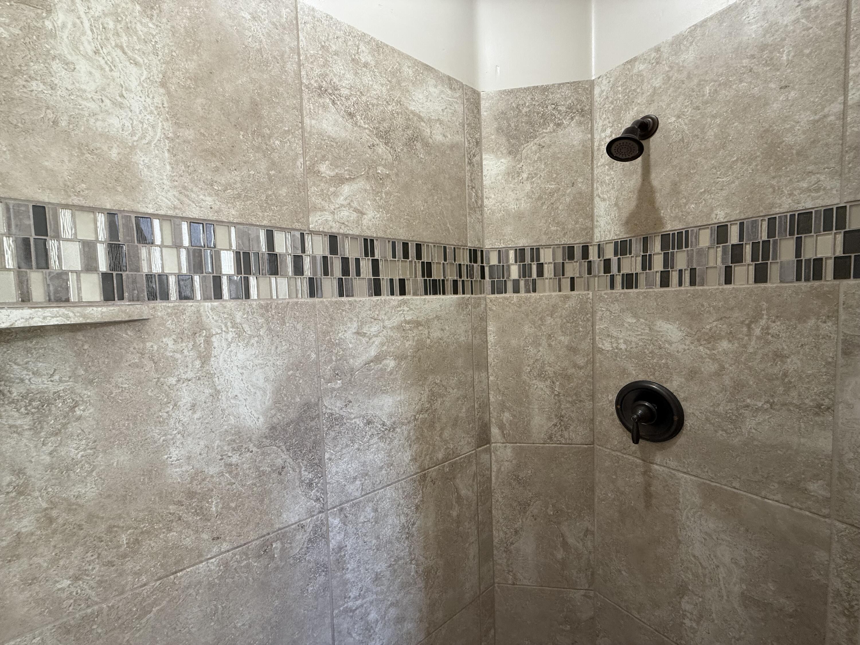 IVY WOOD - Residential