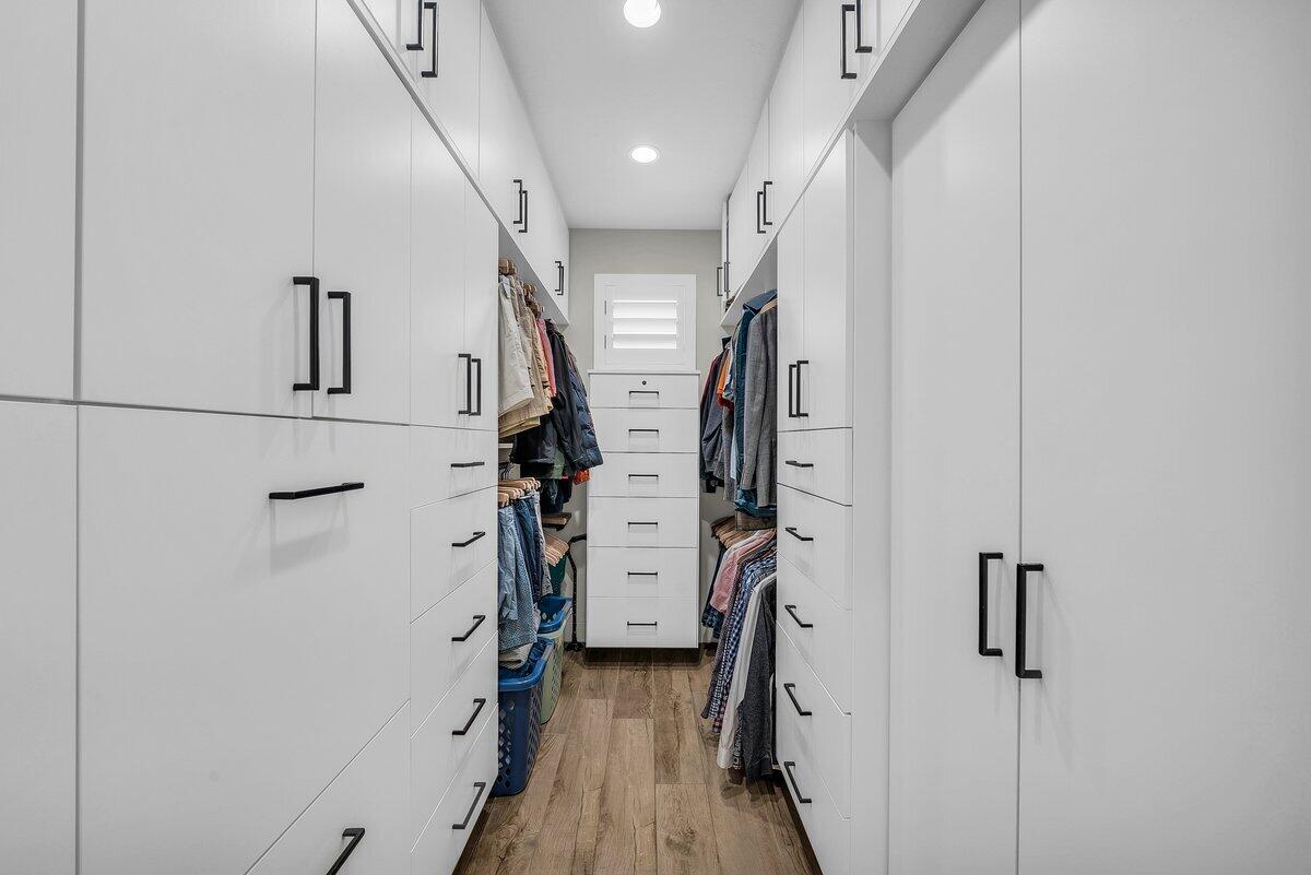 COYOTE SPRINGS - Residential