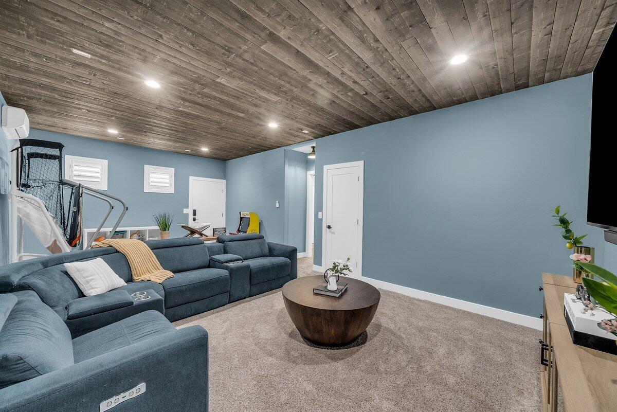 COYOTE SPRINGS - Residential