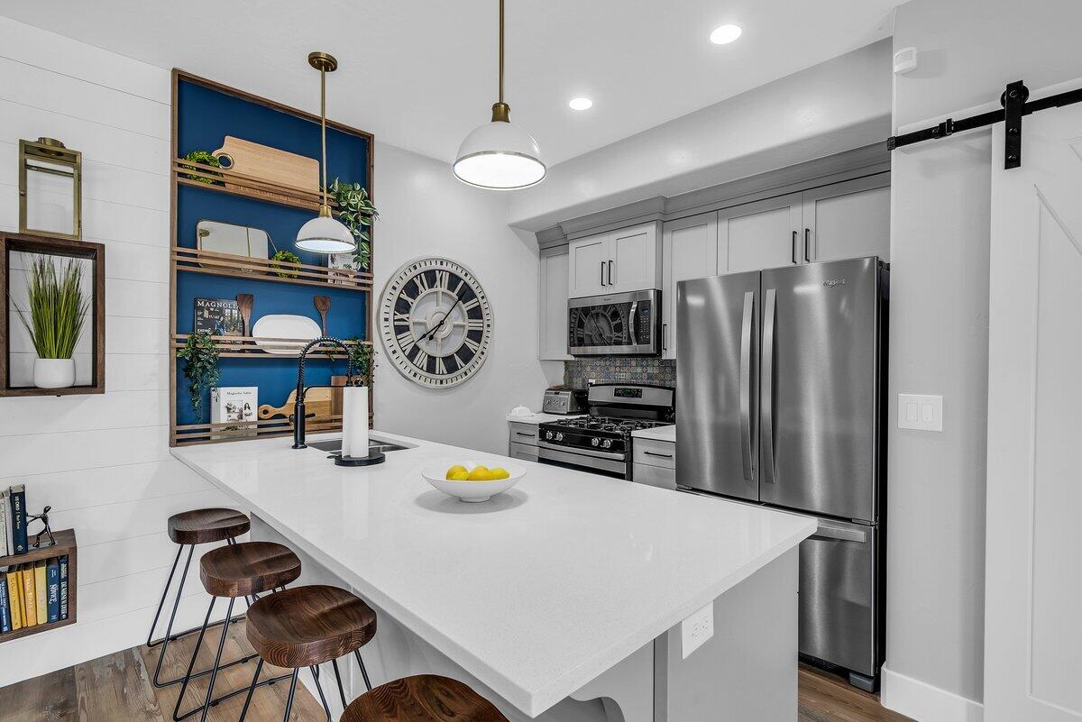 COYOTE SPRINGS - Residential