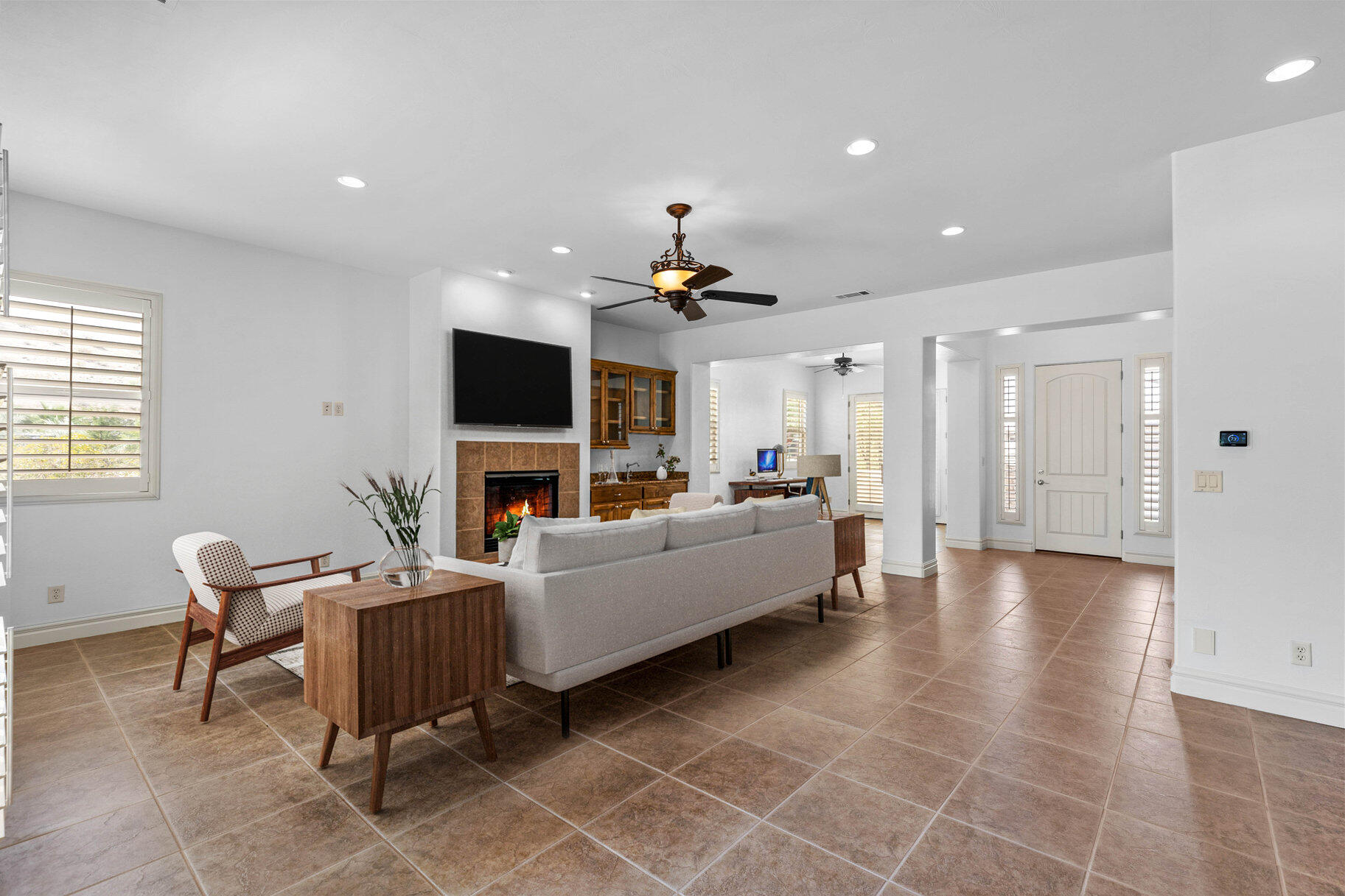 POINTE AT SUNBROOK - Residential