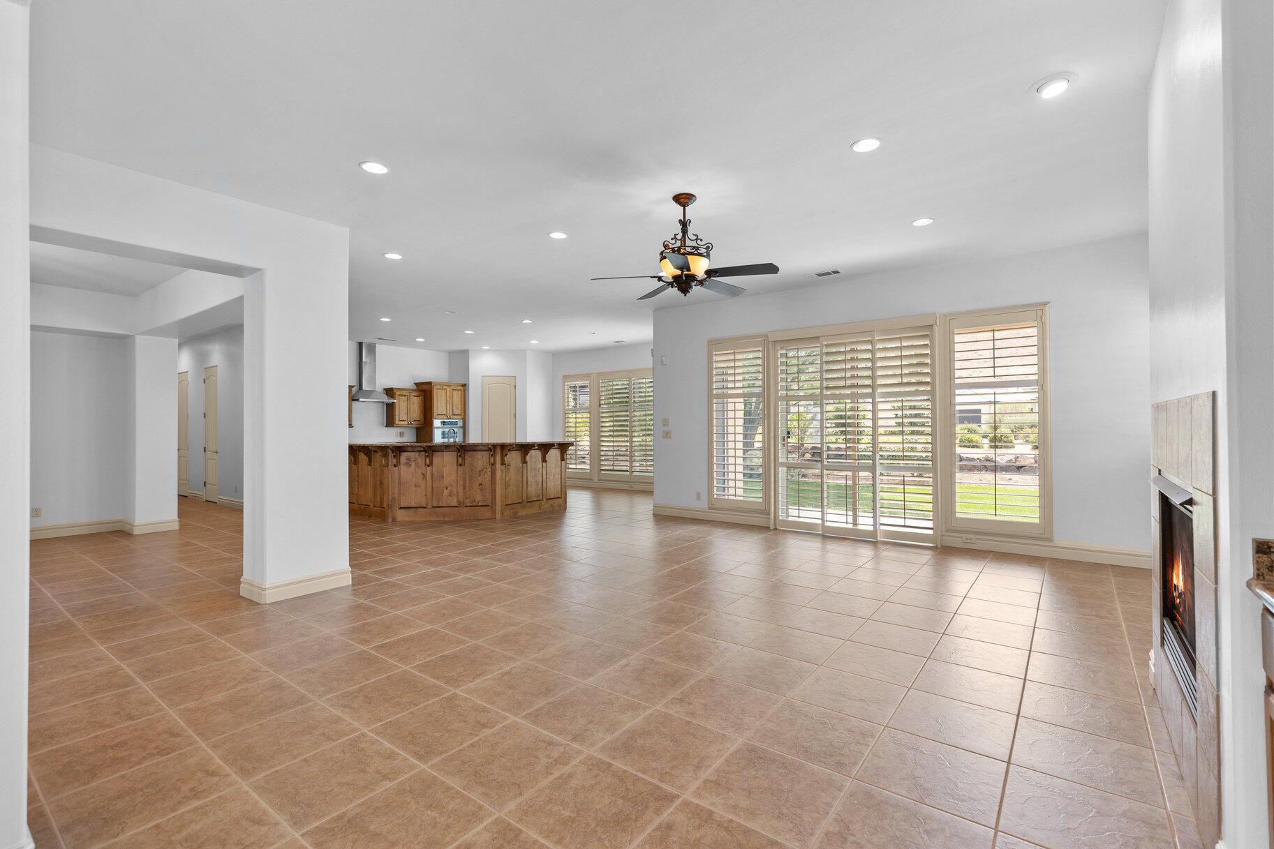 POINTE AT SUNBROOK - Residential