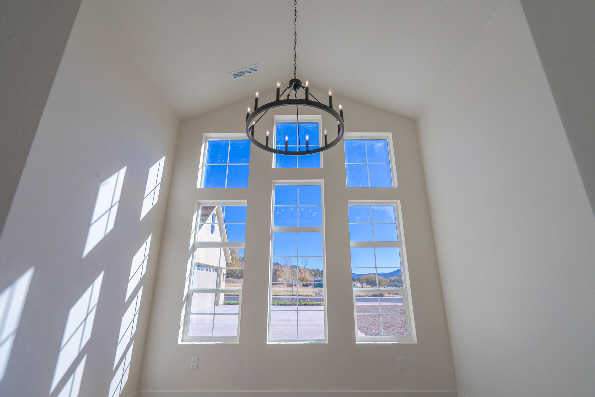 NORTH HILL ESTATES - Residential