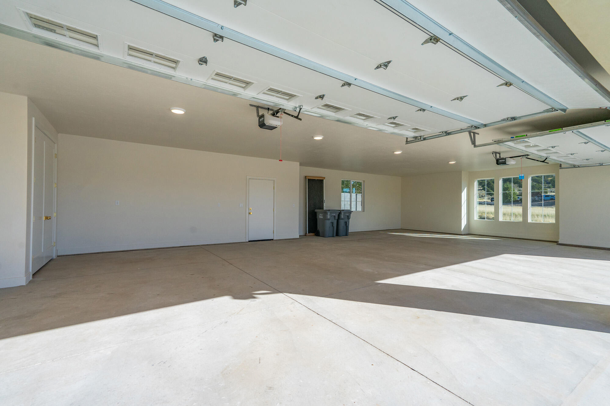 NORTH HILL ESTATES - Residential