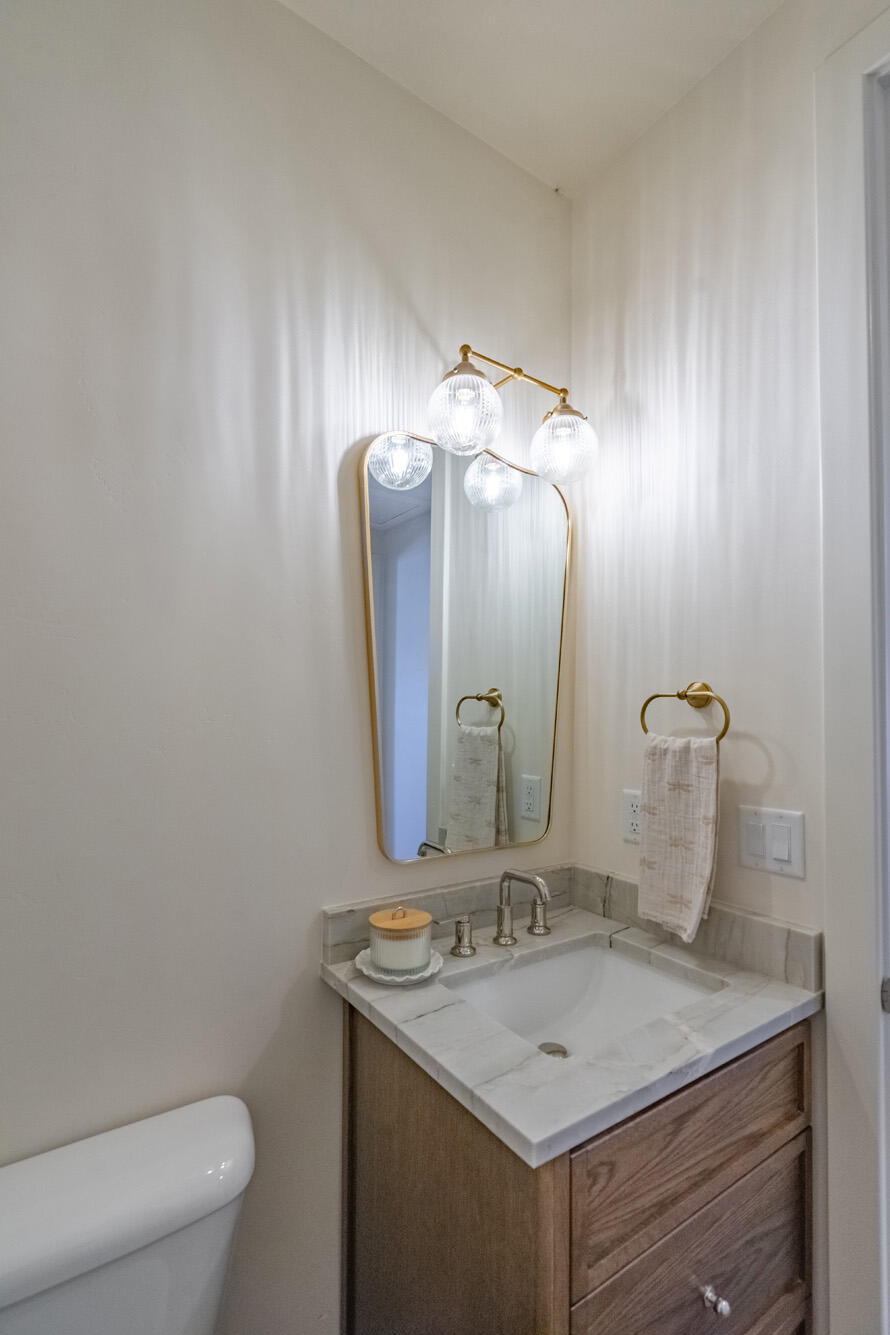 NORTH HILL ESTATES - Residential