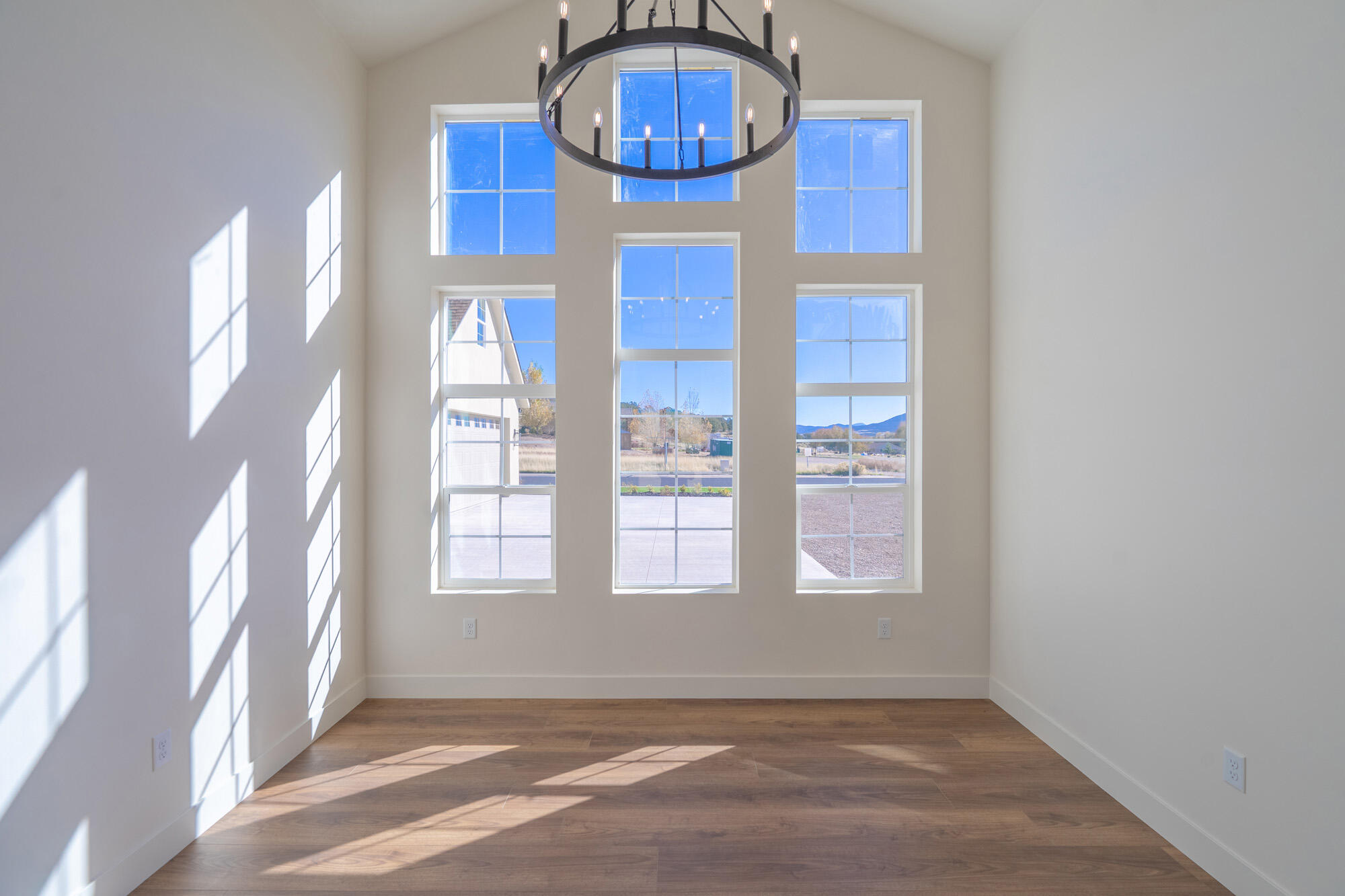 NORTH HILL ESTATES - Residential